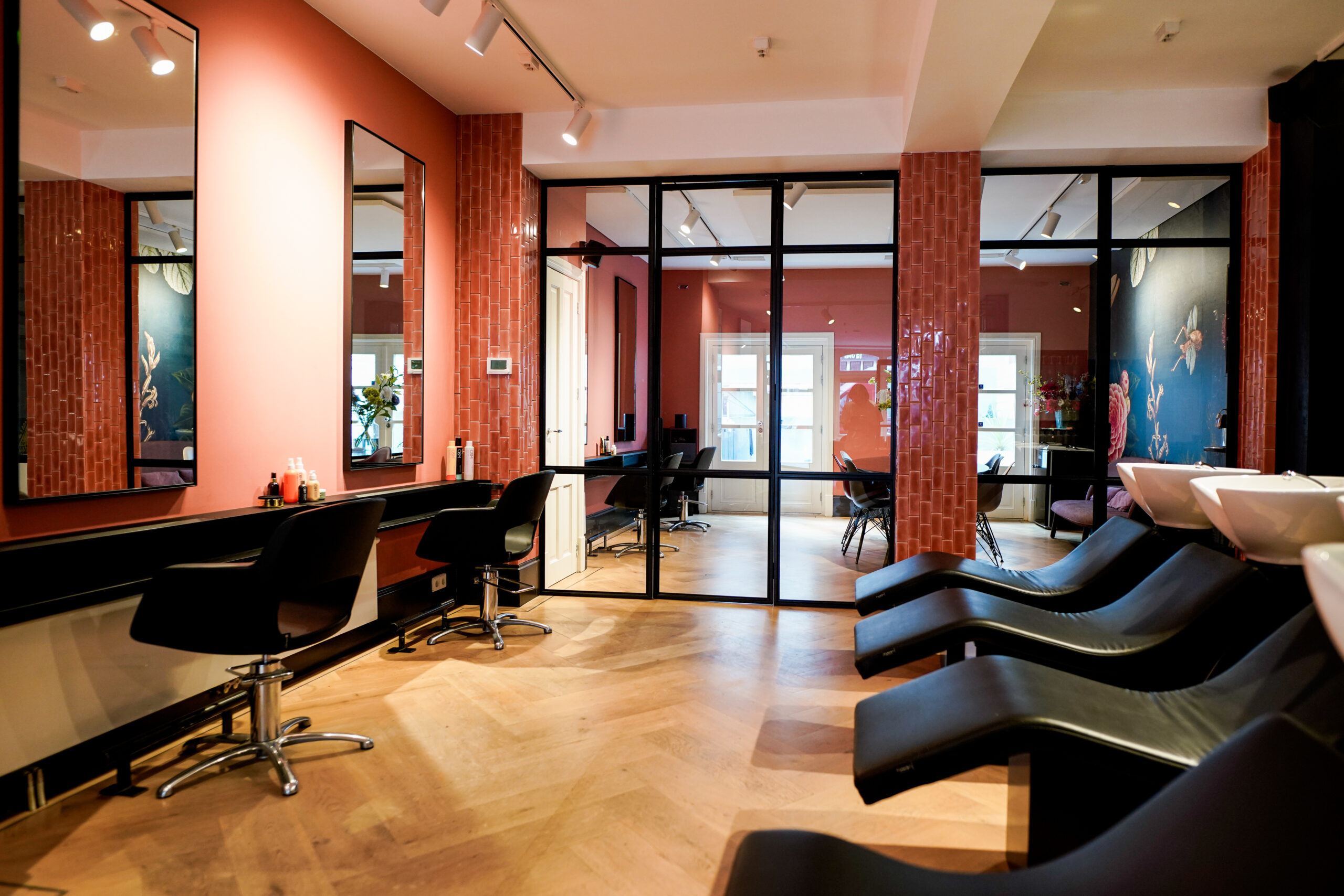 Hair salons in Amsterdam - day\u0026night Hairdressers 2560x1710