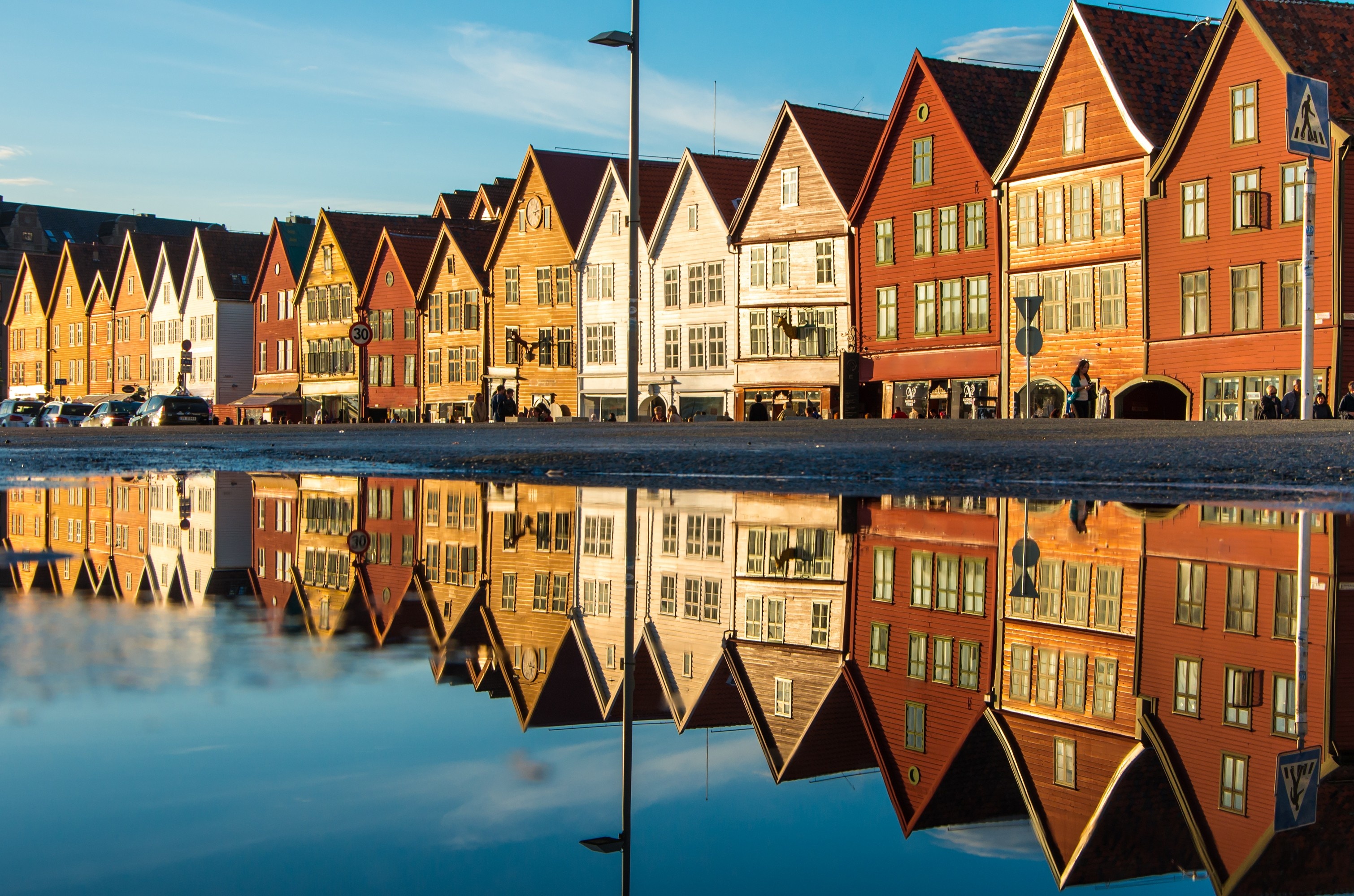 Bryggen, Historic district, Bergen, Northern Europe, 3020x2000 HD Desktop