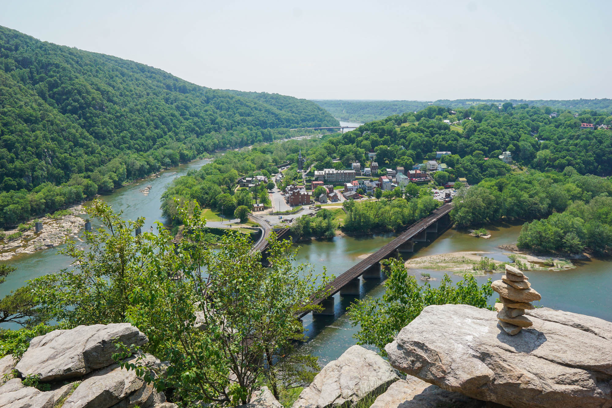 Harpers Ferry hike, Maryland Heights, Travelling guide, Mountain adventure, 2000x1340 HD Desktop