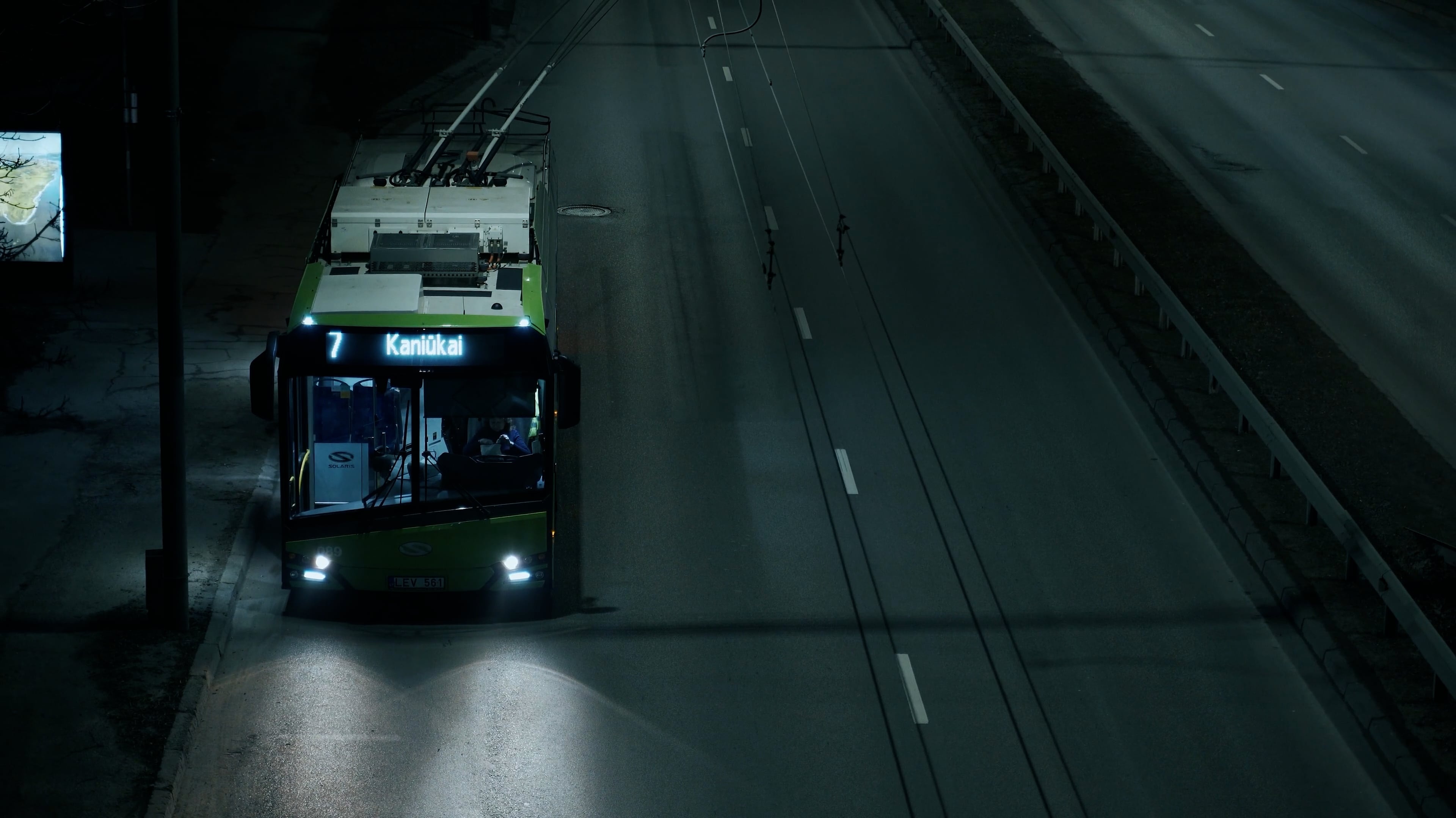Trolleybus, Night free stock, Trolleybus on street, Night free stock, 3840x2160 4K Desktop