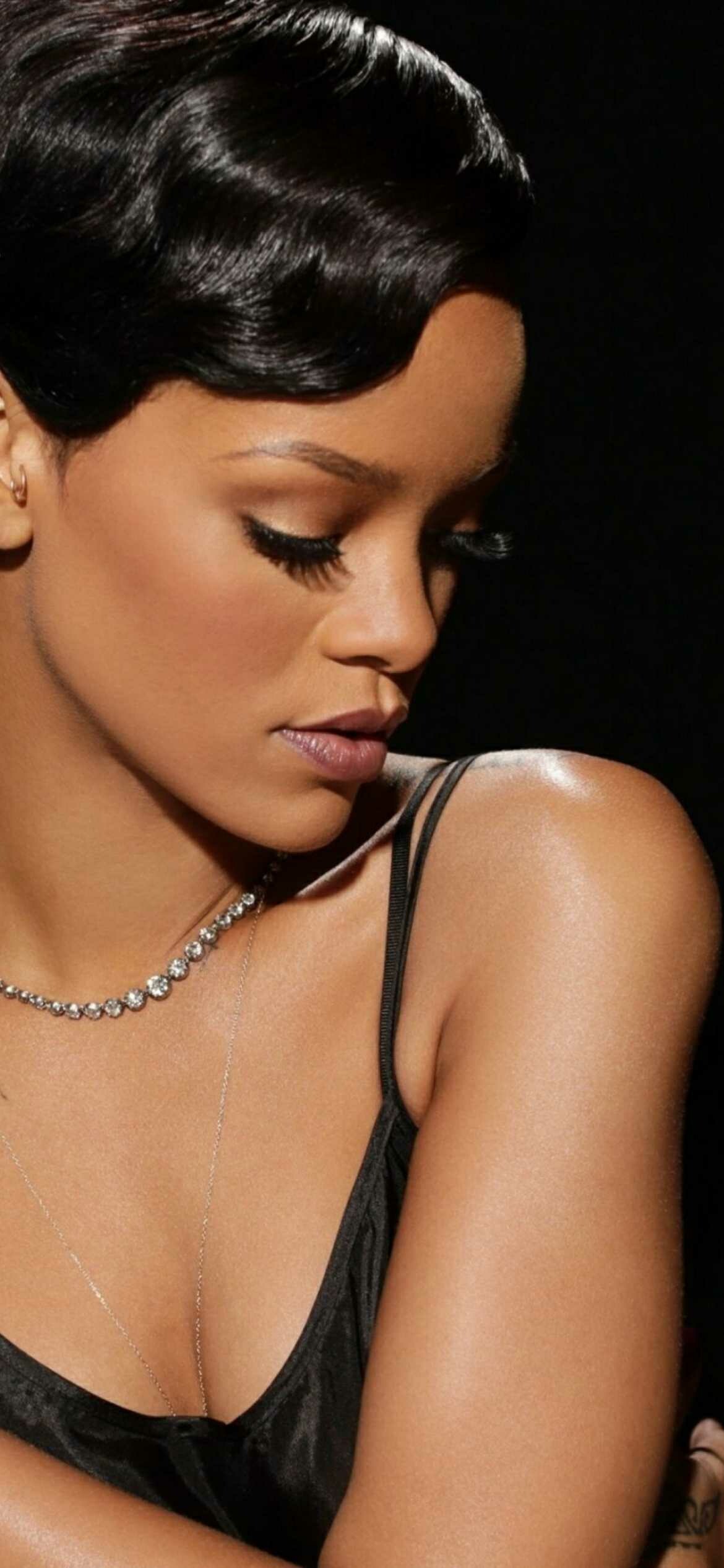 Rihanna: Third studio album Good Girl Gone Bad, The lead single, "Umbrella", 2007. 1170x2540 HD Background.