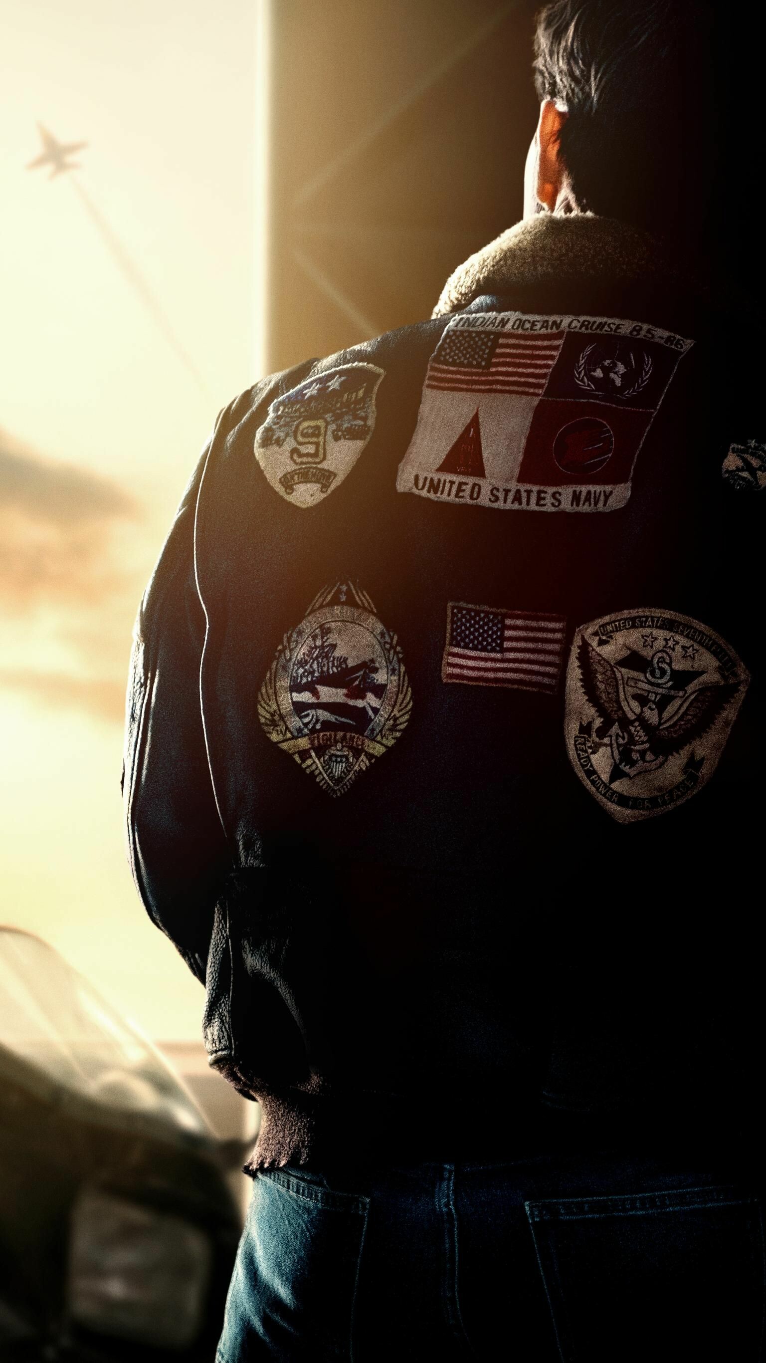 Top Gun: Maverick: Cruise, Played pilot Pete Mitchell, The United States Navy’s elite fighter weapons school. 1540x2740 HD Background.