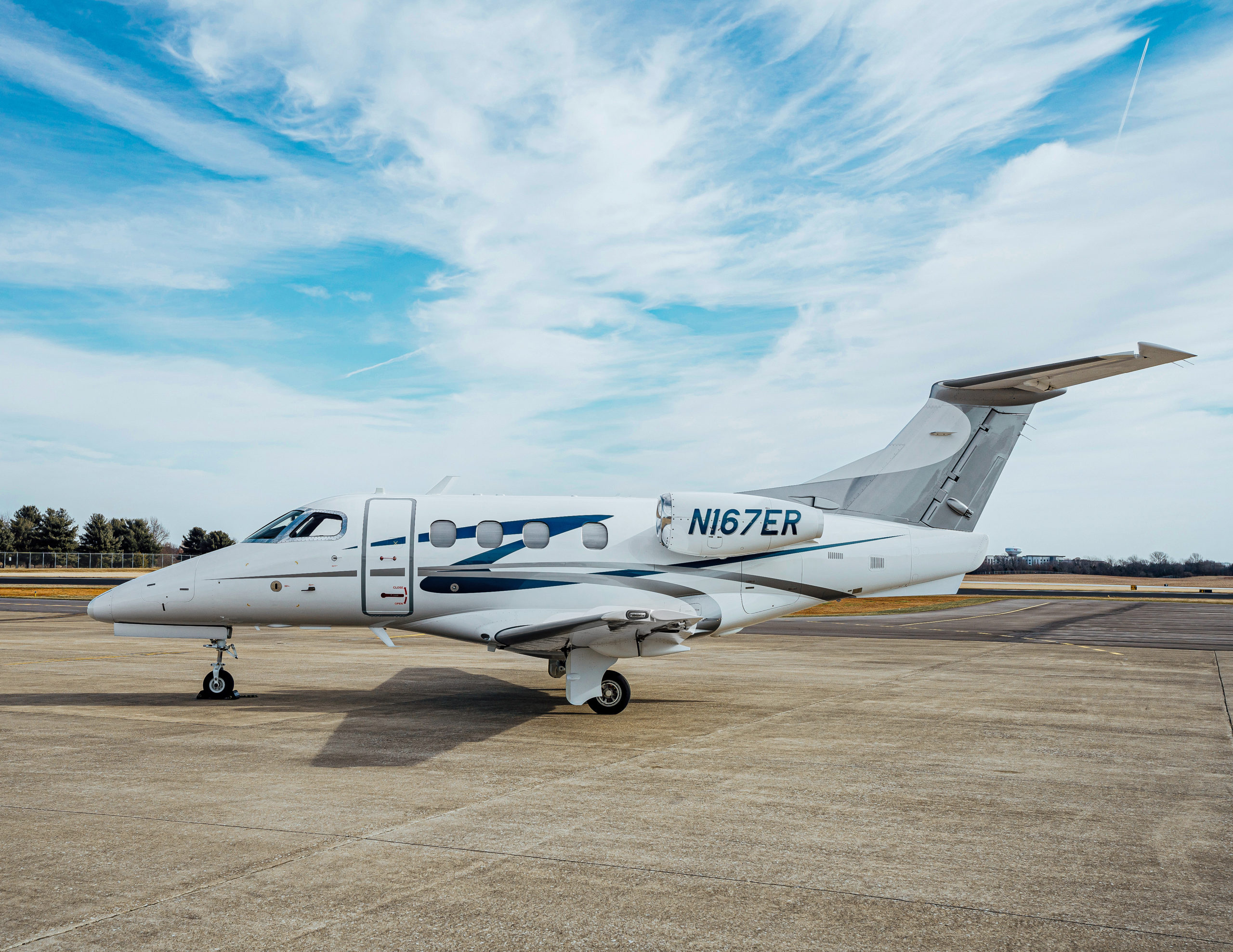 Embraer Phenom 100, High-performance aircraft, Unmatched reliability, Exceptional value, 2560x1980 HD Desktop