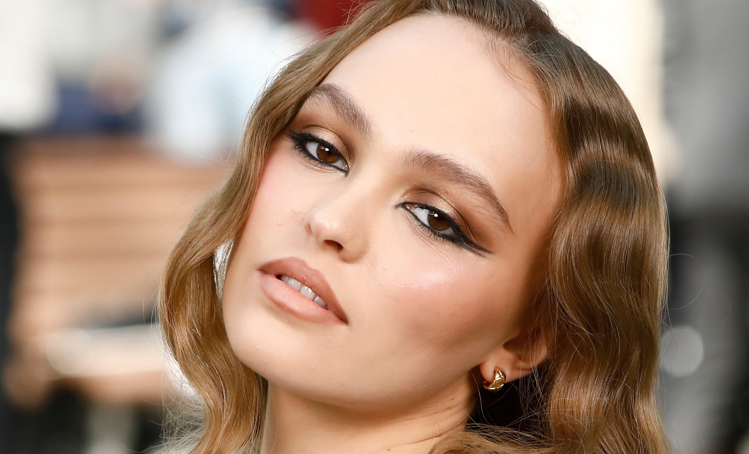 Lily-Rose Depp, High-definition wallpapers, Vogue cover, Fashion icon, 2910x1760 HD Desktop