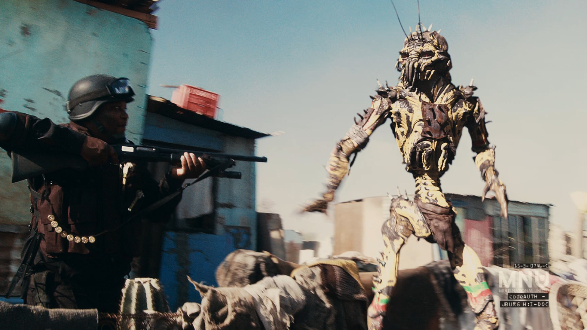 District 9: A science fiction-found footage drama set in Johannesburg, South Africa. 1920x1080 Full HD Wallpaper.