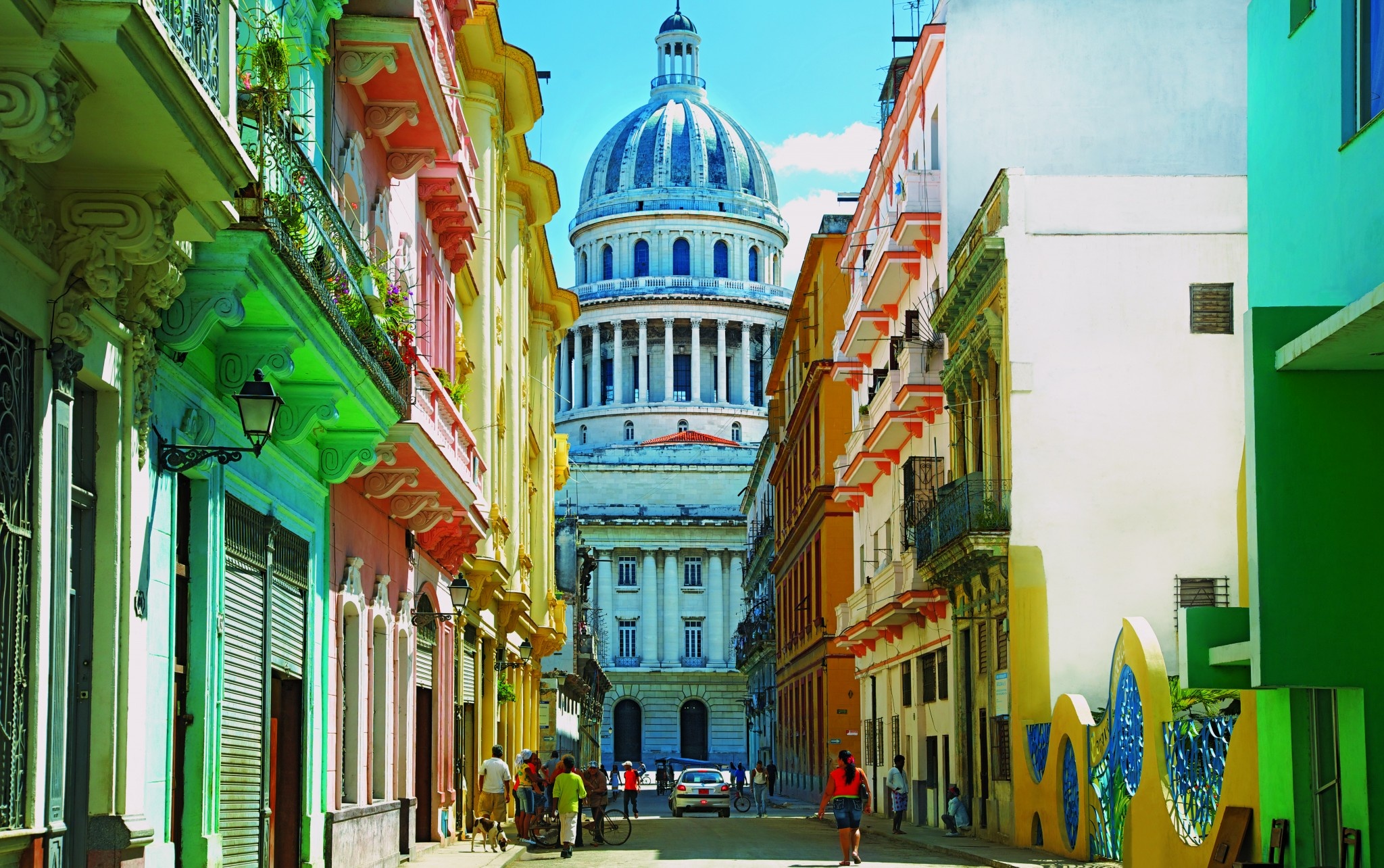 Cuban hospitality, Unique homes, Getaway in Havana, Holiday paradise, 2050x1290 HD Desktop