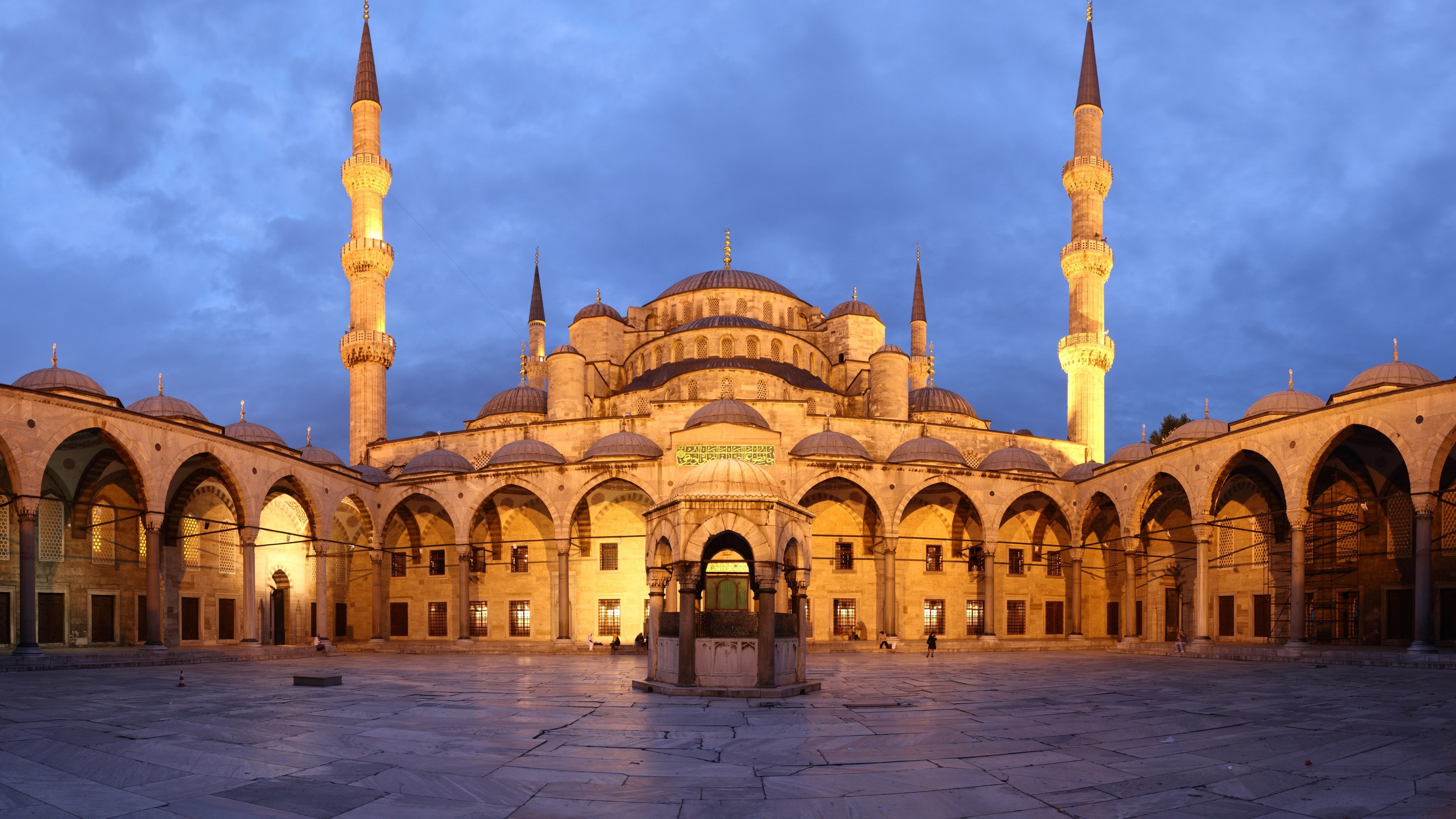 Blue Mosque, Istanbul Travel, Sky, Booking, 3840x2160 4K Desktop