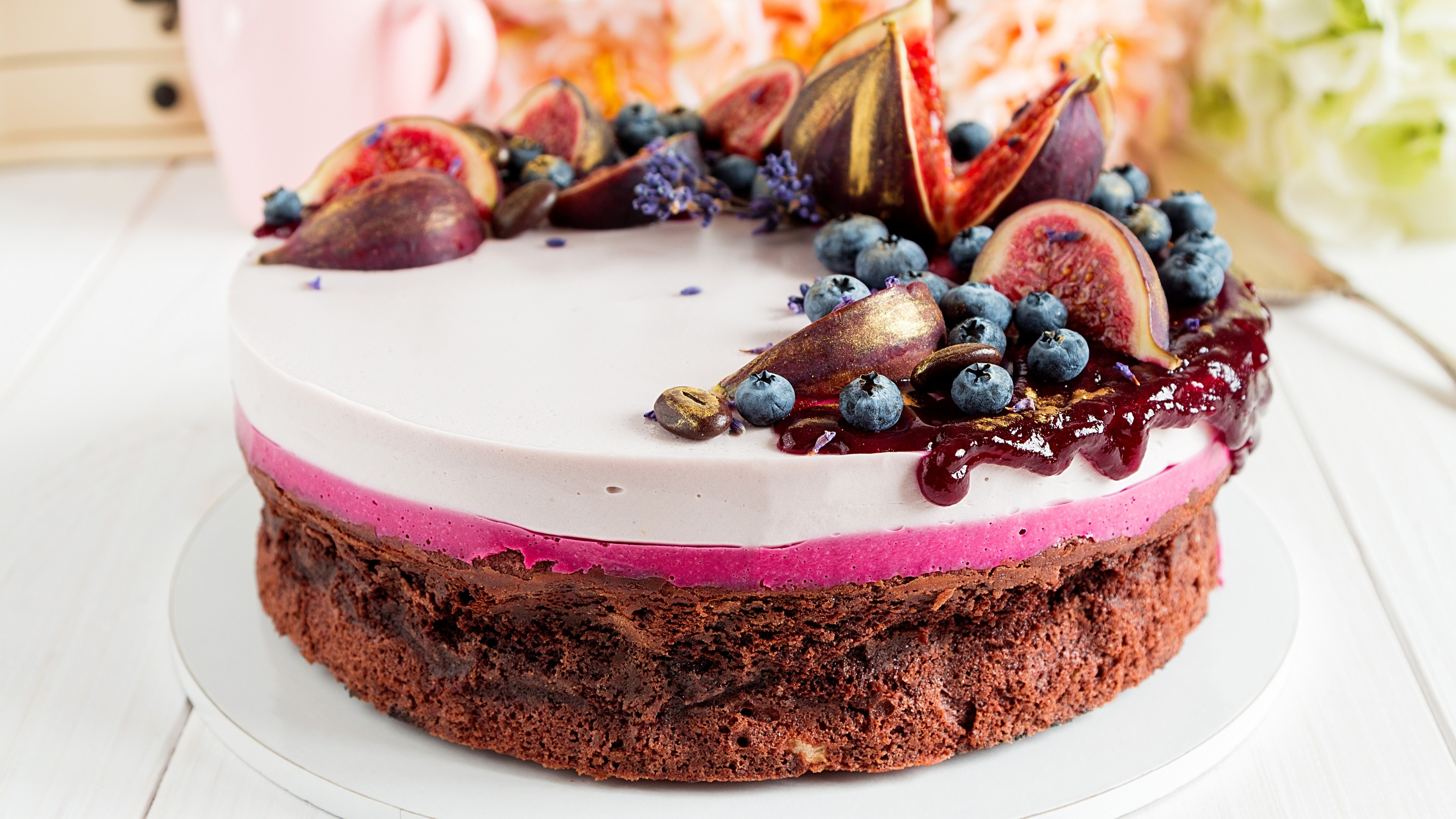 Fig: Cake, Dessert, Blueberries, The edible fruit of Ficus carica. 3840x2160 4K Wallpaper.