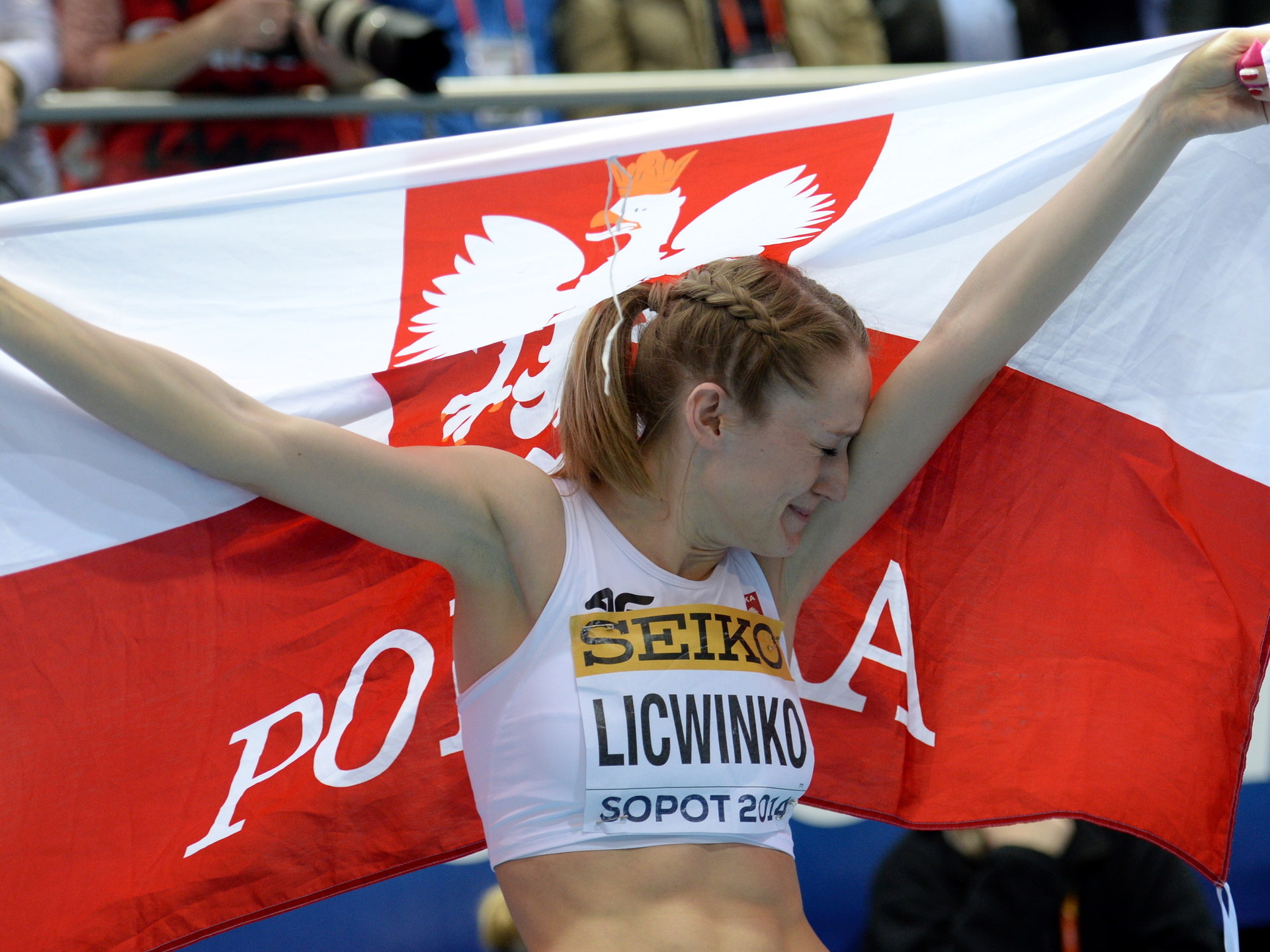 Kamila Licwinko, Instagram sensation, Polish athletics, 1920x1440 HD Desktop