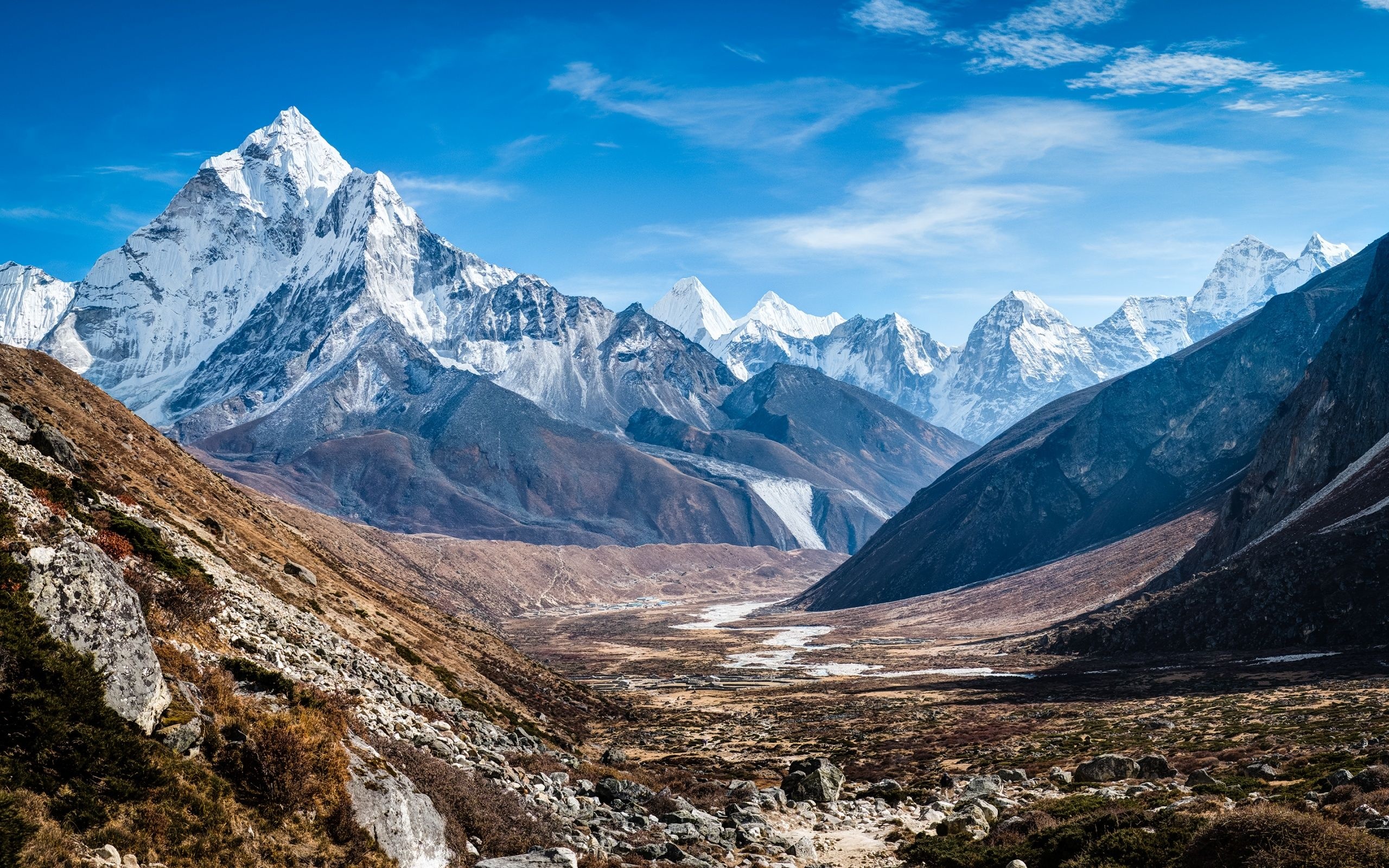 Incredible images, Captivating wallpapers, Visual delights, Nepal's wonders, 2560x1600 HD Desktop