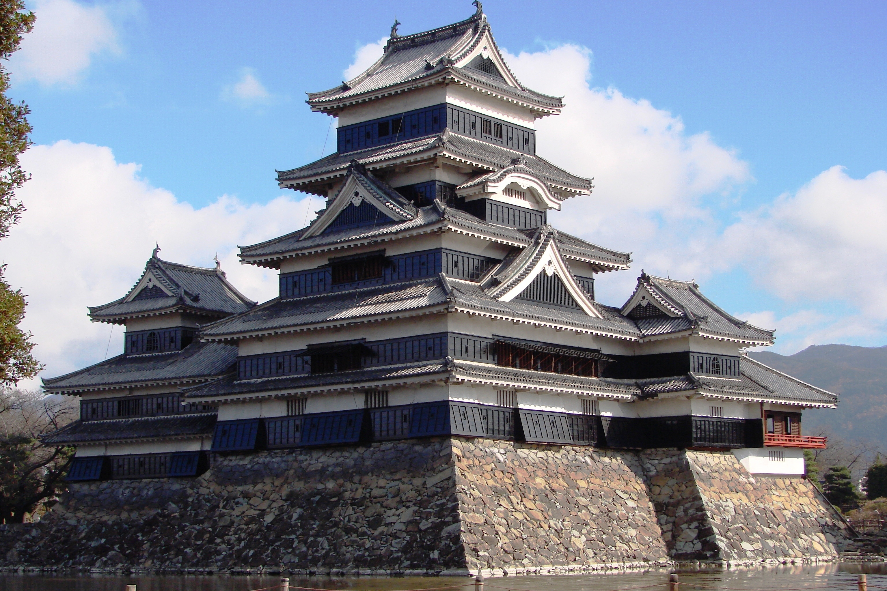 Spotlight on Matsumoto Castle, Uncover Japan, Architectural wonder, Historical significance, 3080x2050 HD Desktop