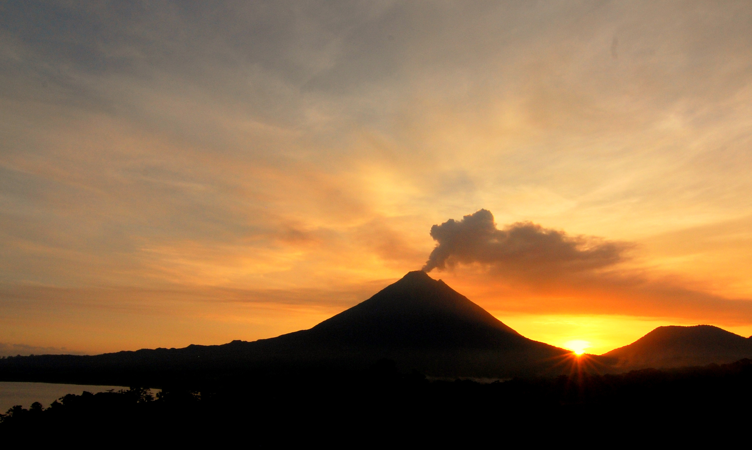 Photogenic volcanoes, Breathtaking wonders, CNN Travel feature, Nature's marvels, 2640x1580 HD Desktop