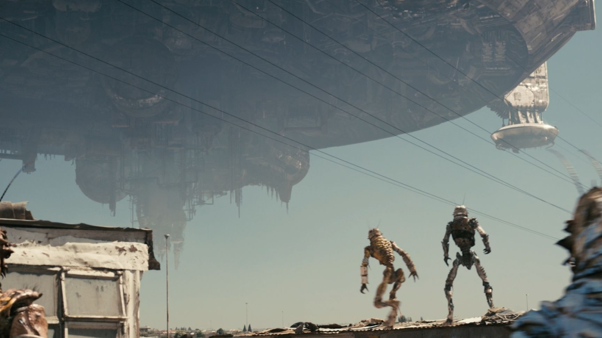 District 9: Science fi movie, Survival film, Shot on location in Chiawelo, Soweto. 1920x1080 Full HD Wallpaper.