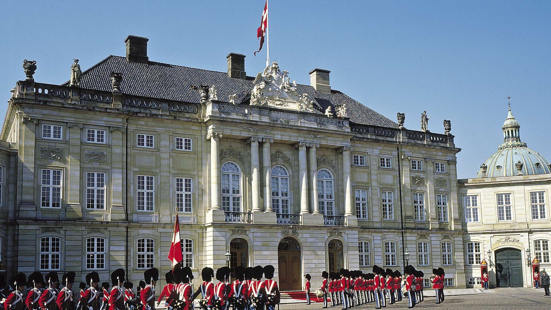 Amalienborg Palace, School Trip, Royal Denmark, Themed Journey, 1920x1080 Full HD Desktop