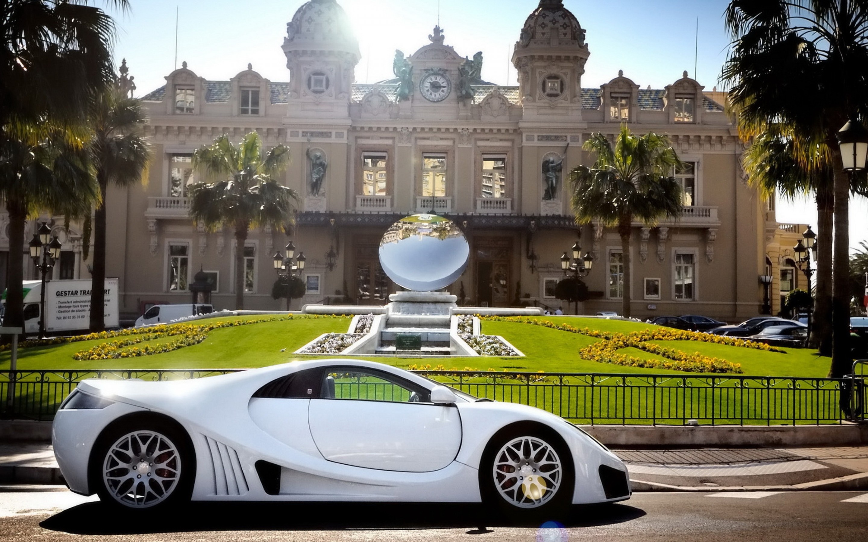 Mansion: Casino de Monte-Carlo, A gambling and entertainment complex located in Monaco. 2880x1800 HD Background.