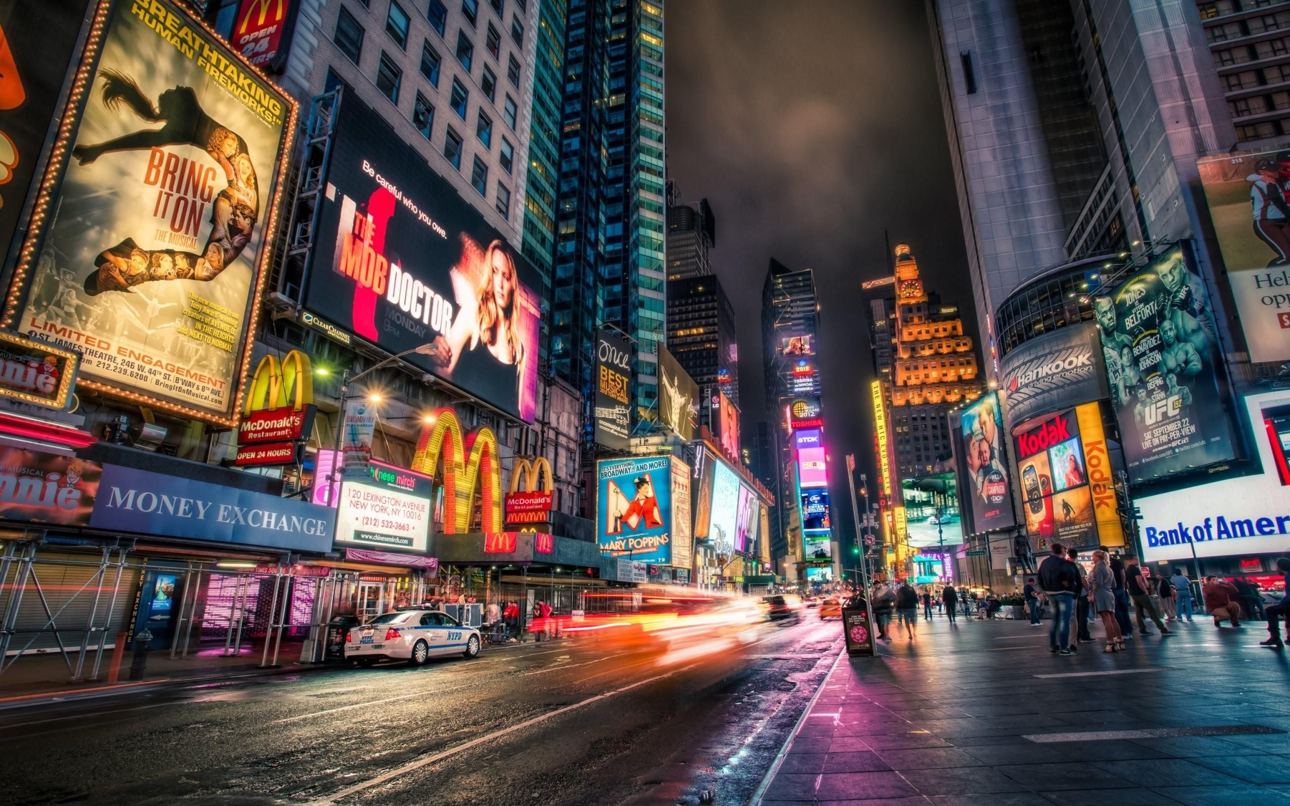 New York Streets, Dynamic cityscape, Times Square, Captivating night lights, 2560x1600 HD Desktop