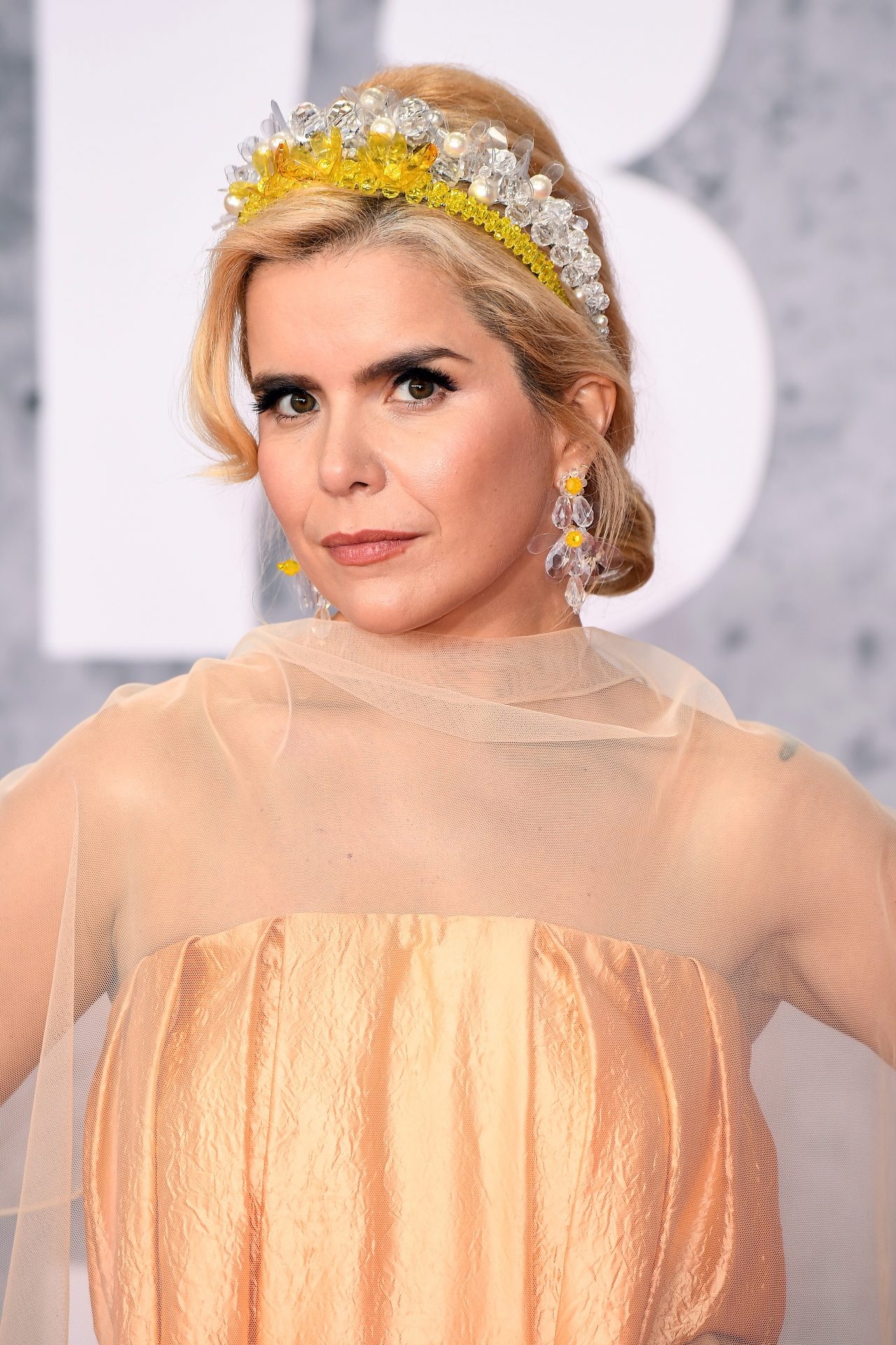 Paloma Faith, Lockdown struggles, Honest interview, Mental well-being, 1280x1920 HD Phone