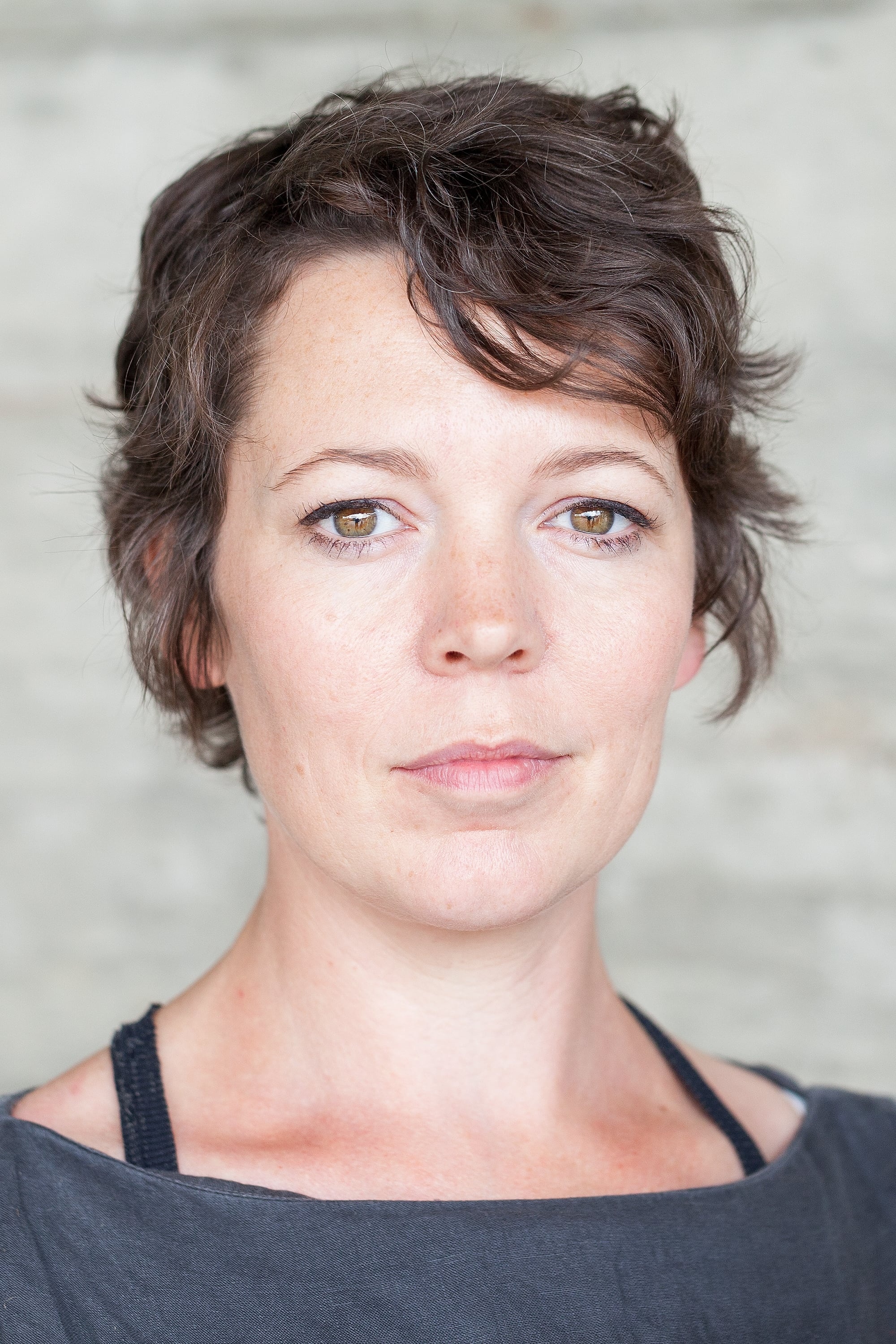 Olivia Colman, Profile images, The Movie Database, 2000x3000 HD Phone