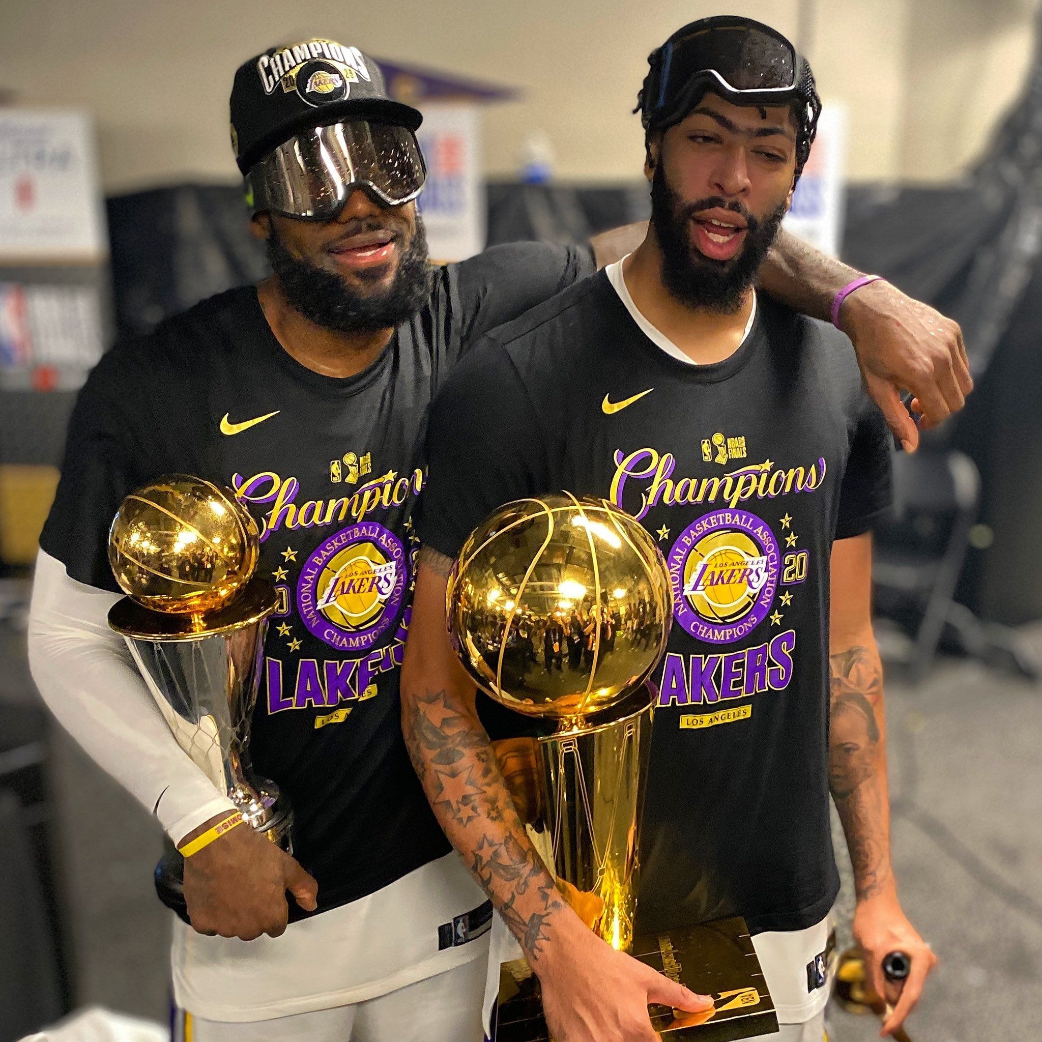 Los Angeles Lakers: Anthony Davis, LeBron James, Won the team's 17th championship in 2020. 2050x2050 HD Background.