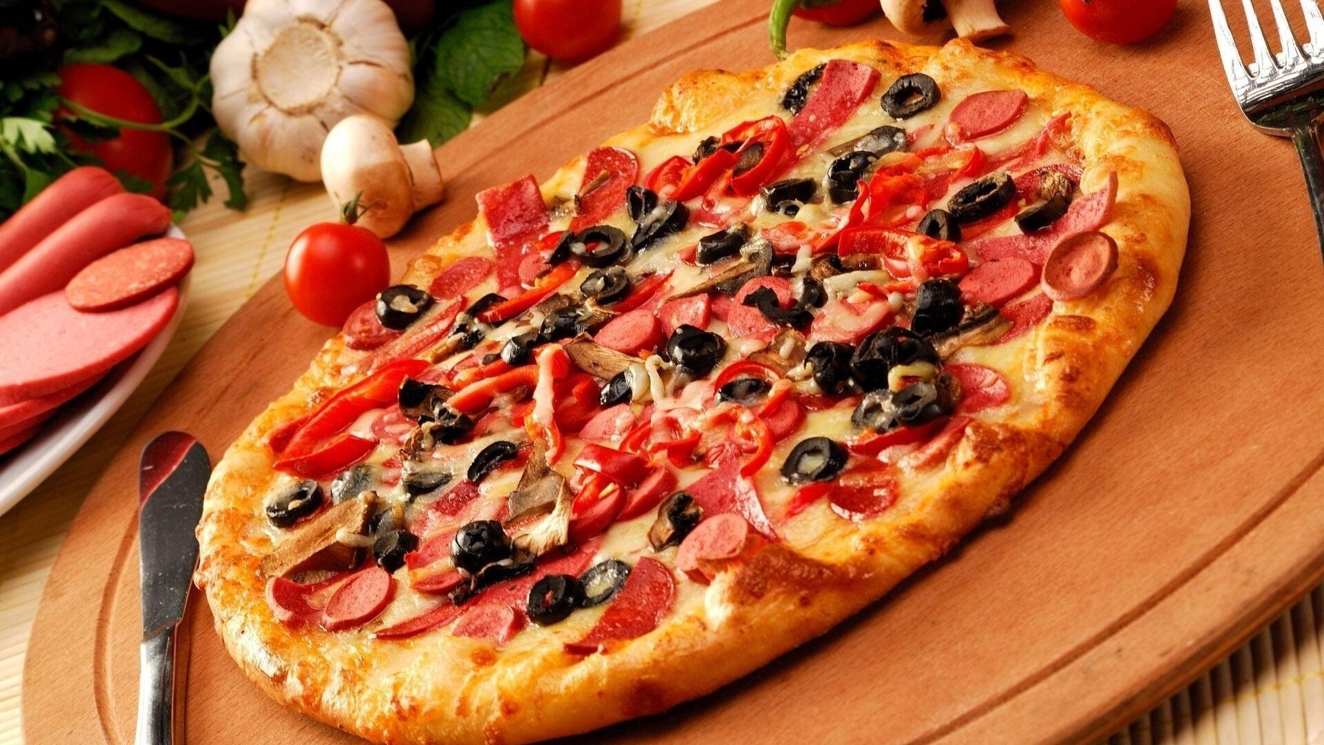 Pizza: A flat, open-faced baked pie, Spiced tomato sauce and cheese. 1920x1080 Full HD Wallpaper.