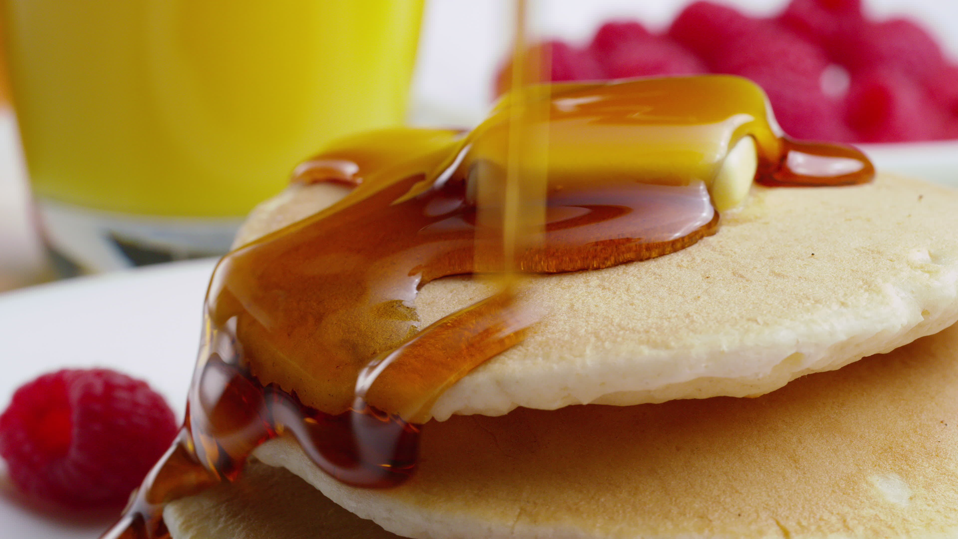 Pouring syrup, Pancake closeup, Delicious drizzle, Mouth-watering video, 3840x2160 4K Desktop