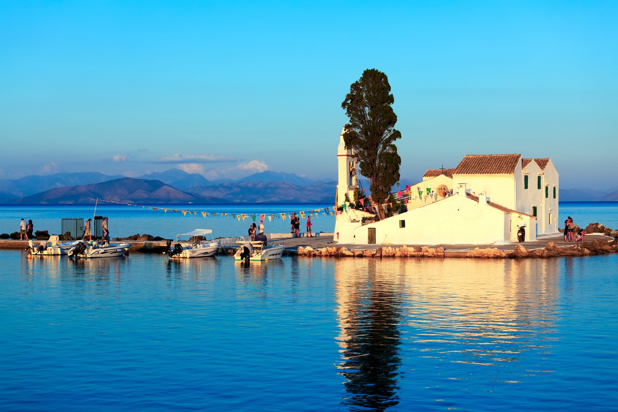 Corfu travels, Ioannina Meteora, DMC, Greece, 2160x1440 HD Desktop