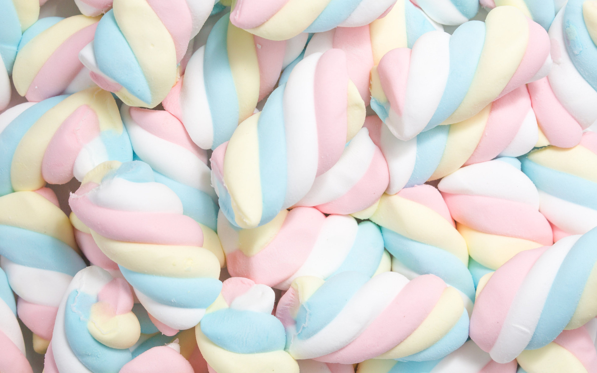 Marshmallow: Flump, The appearance of a long, twisted helix. 1920x1200 HD Background.
