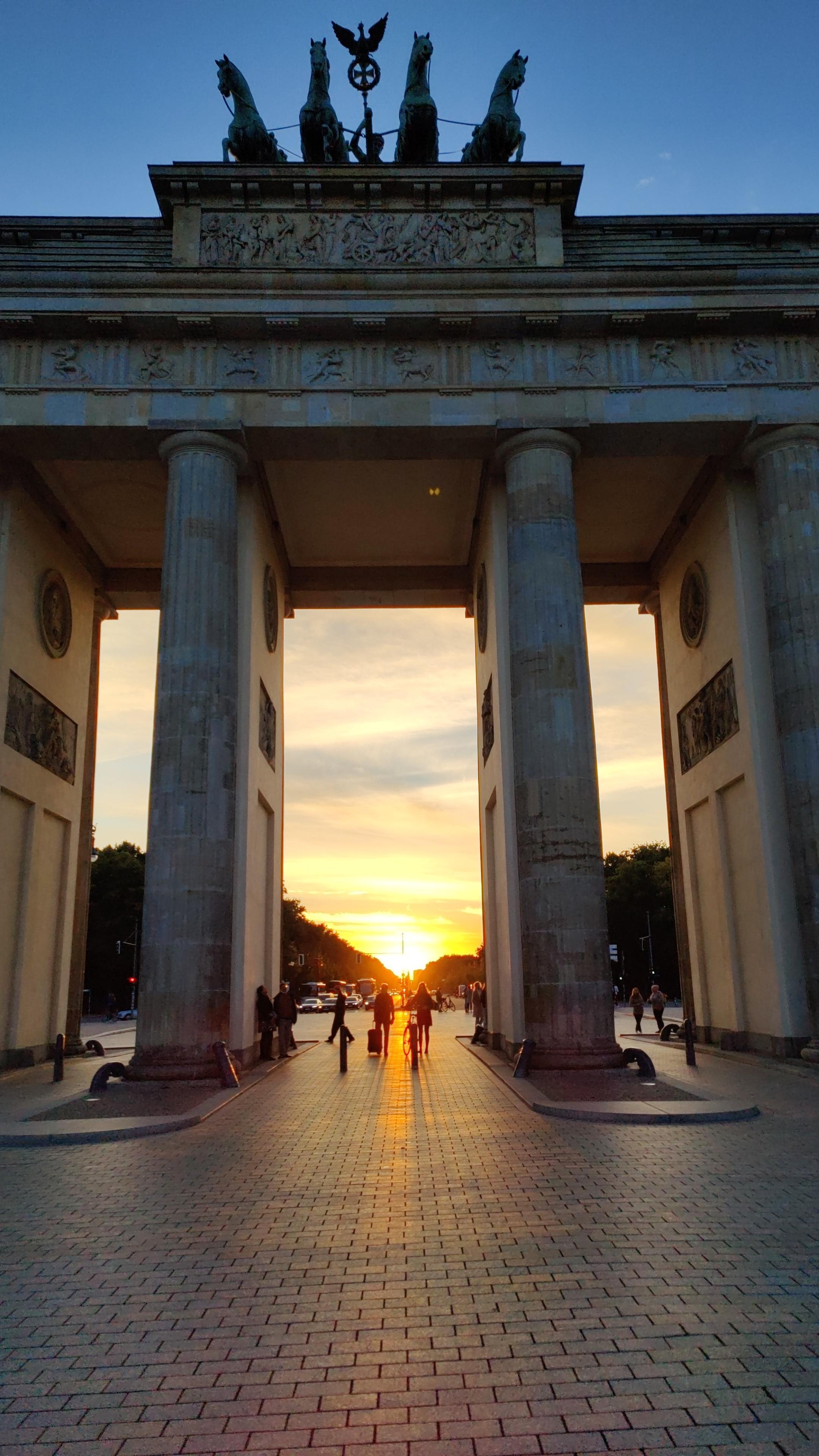 Brandenburg Gate, Brandenburger Tor, Sonne, 2160x3840 4K Phone