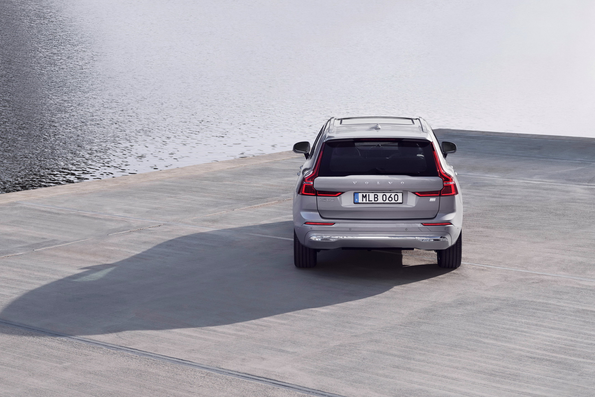 Volvo XC60, 2022 rear wallpapers, Striking tail light design, Bold and charismatic, 1920x1280 HD Desktop