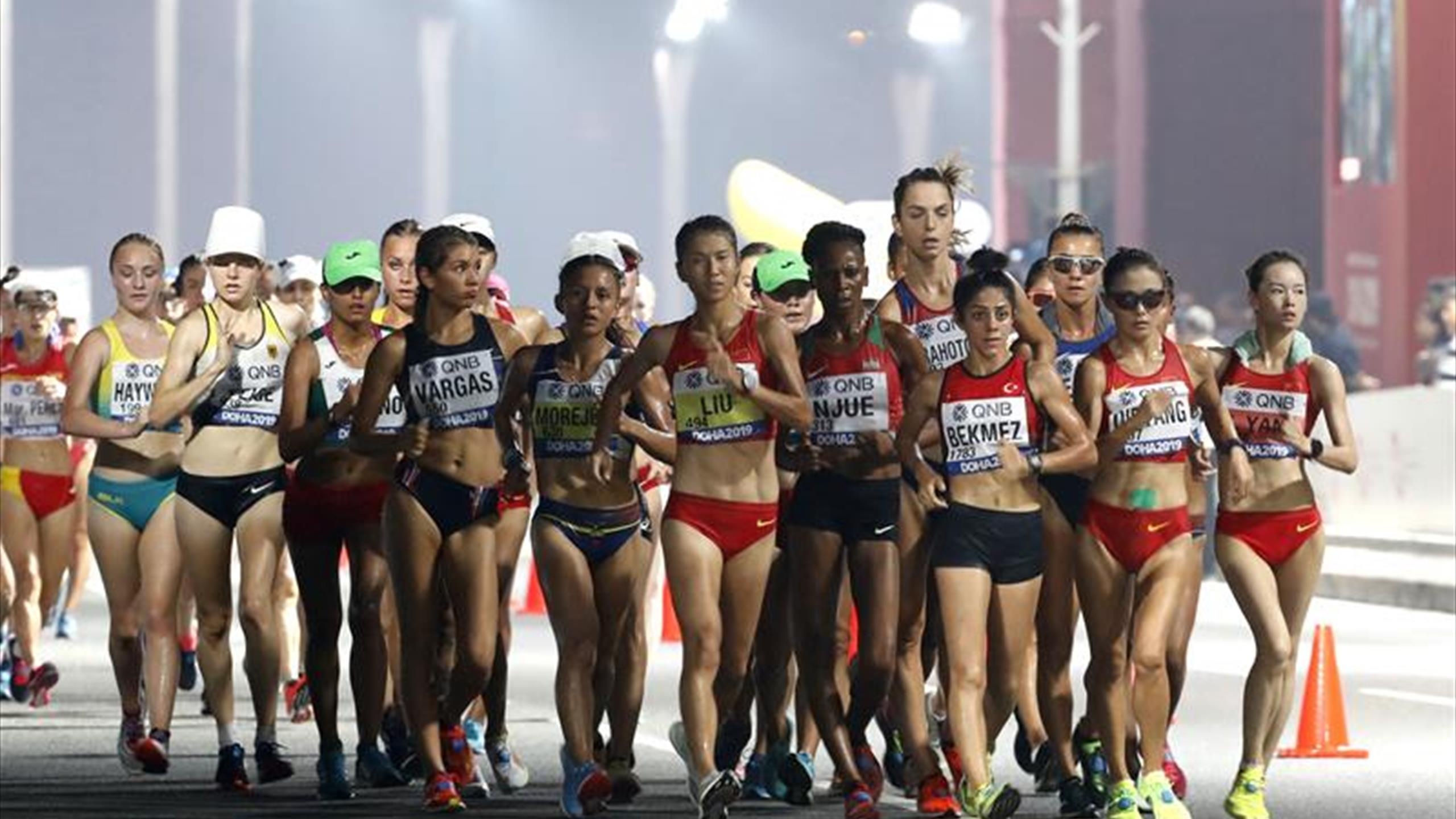 Yang Jiayu, Chinese dominance, 20km race, Liu leads the way, 2560x1440 HD Desktop
