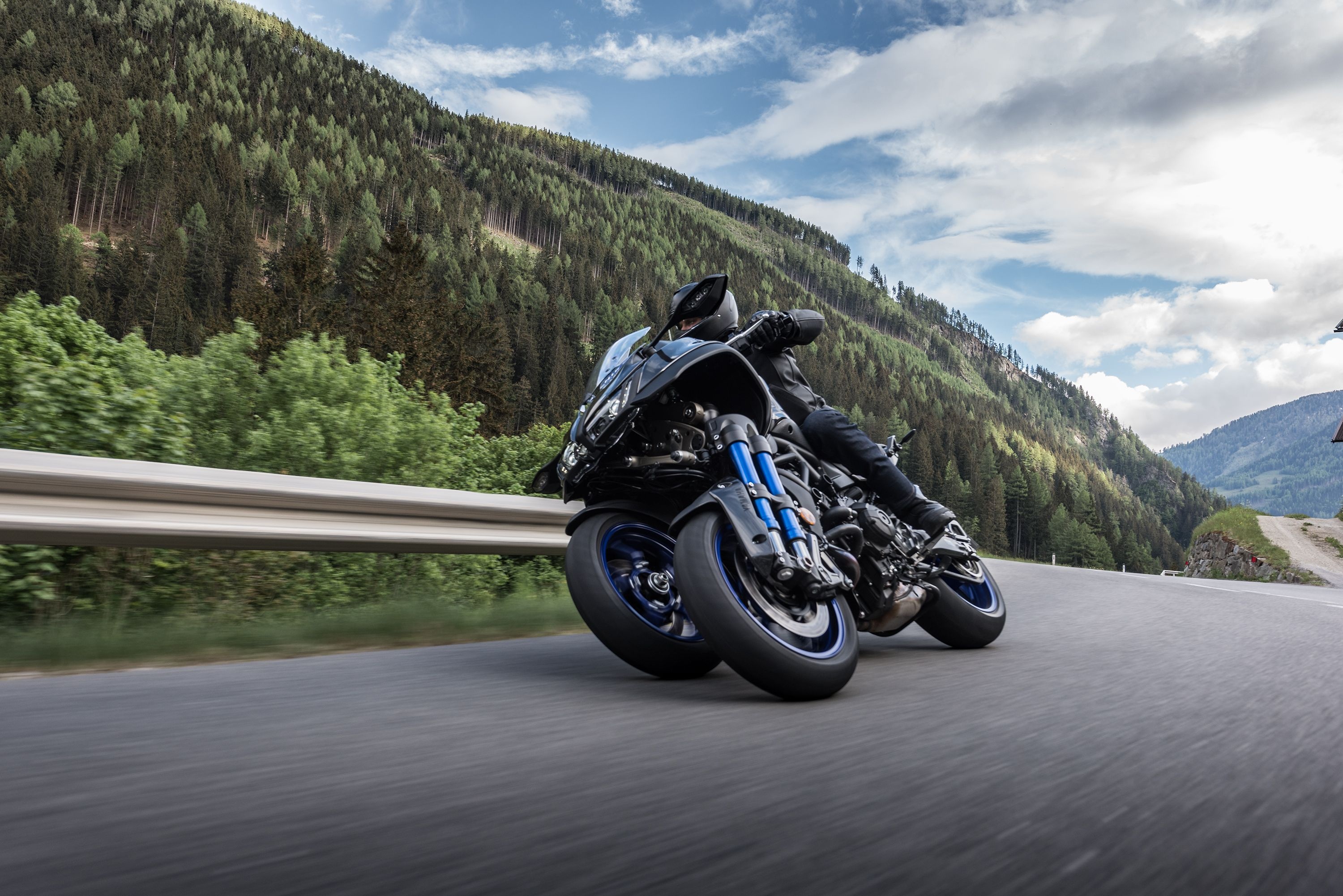 Yamaha Niken, Ride review, Three-wheeler, Performance, 3000x2010 HD Desktop