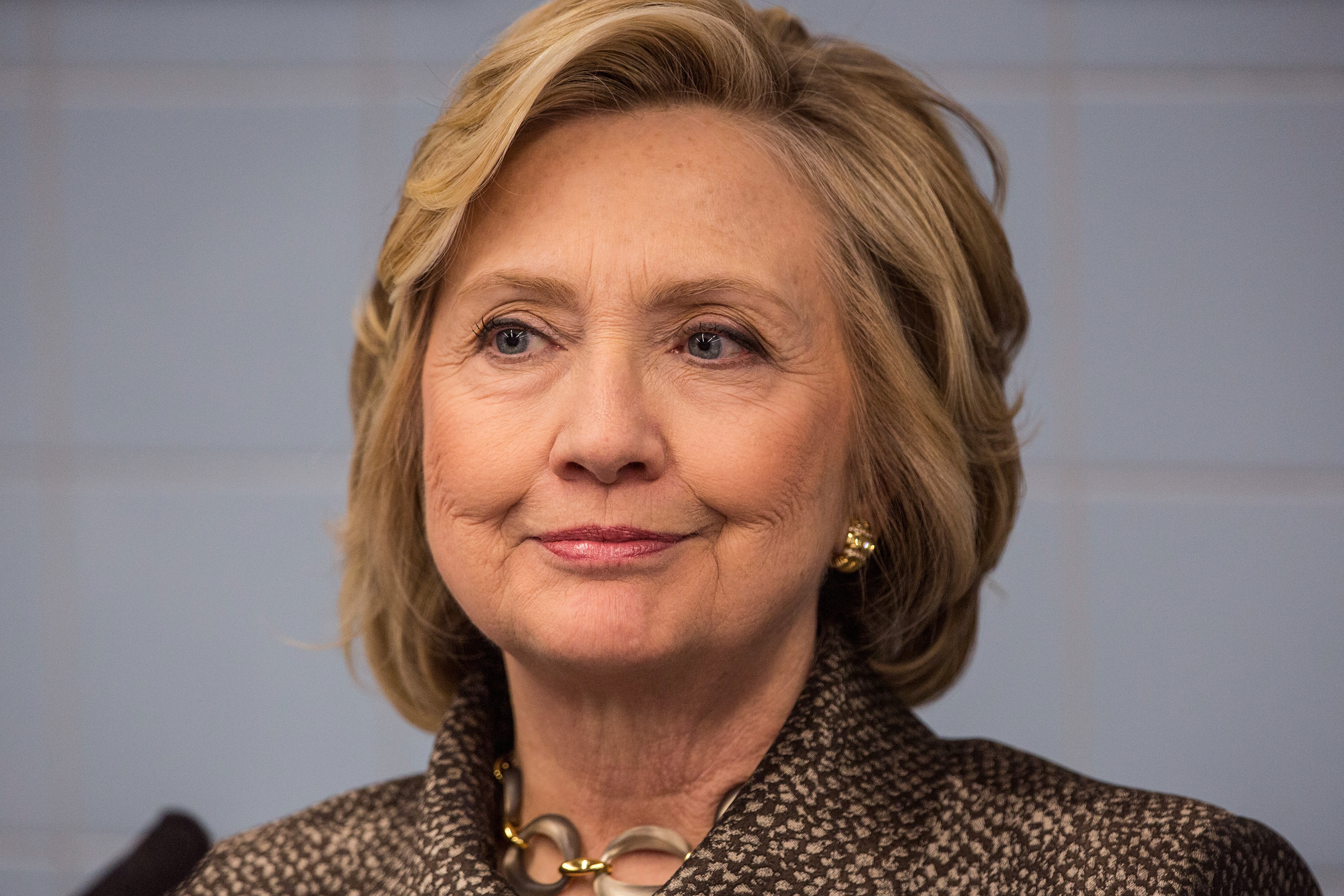 Hillary Clinton, Democratic primary, CBS News, 3000x2000 HD Desktop