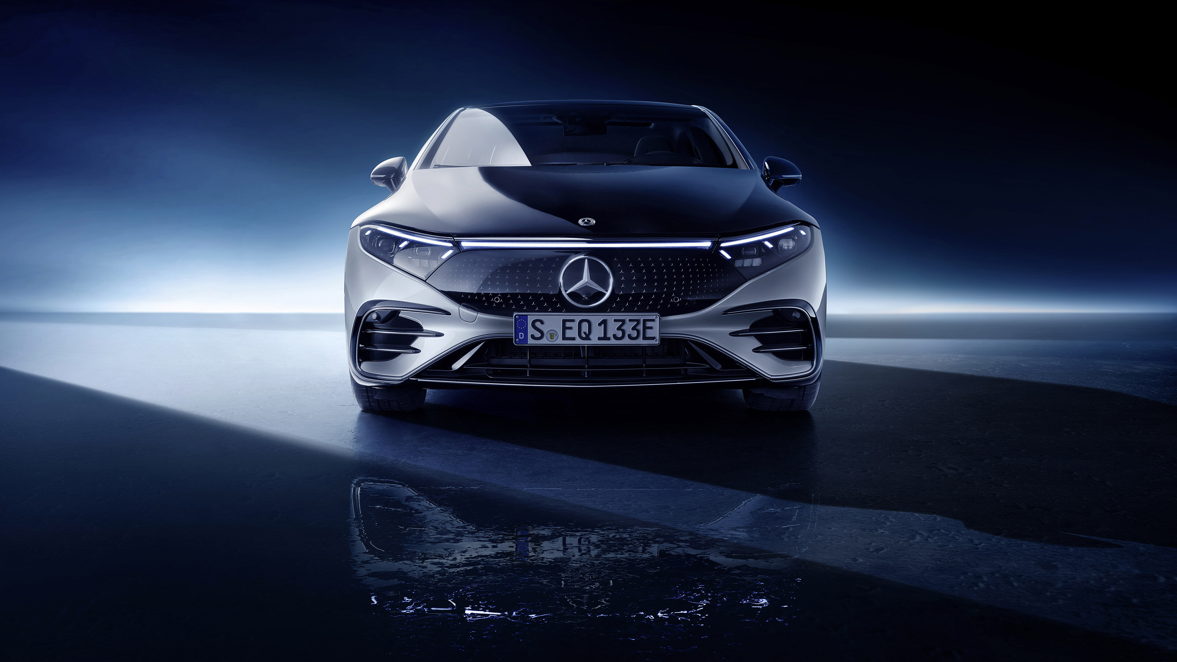 Mercedes-Benz EQS: Electric Car, Luxury Car, V297 model, German automotive brand. 3840x2160 4K Wallpaper.