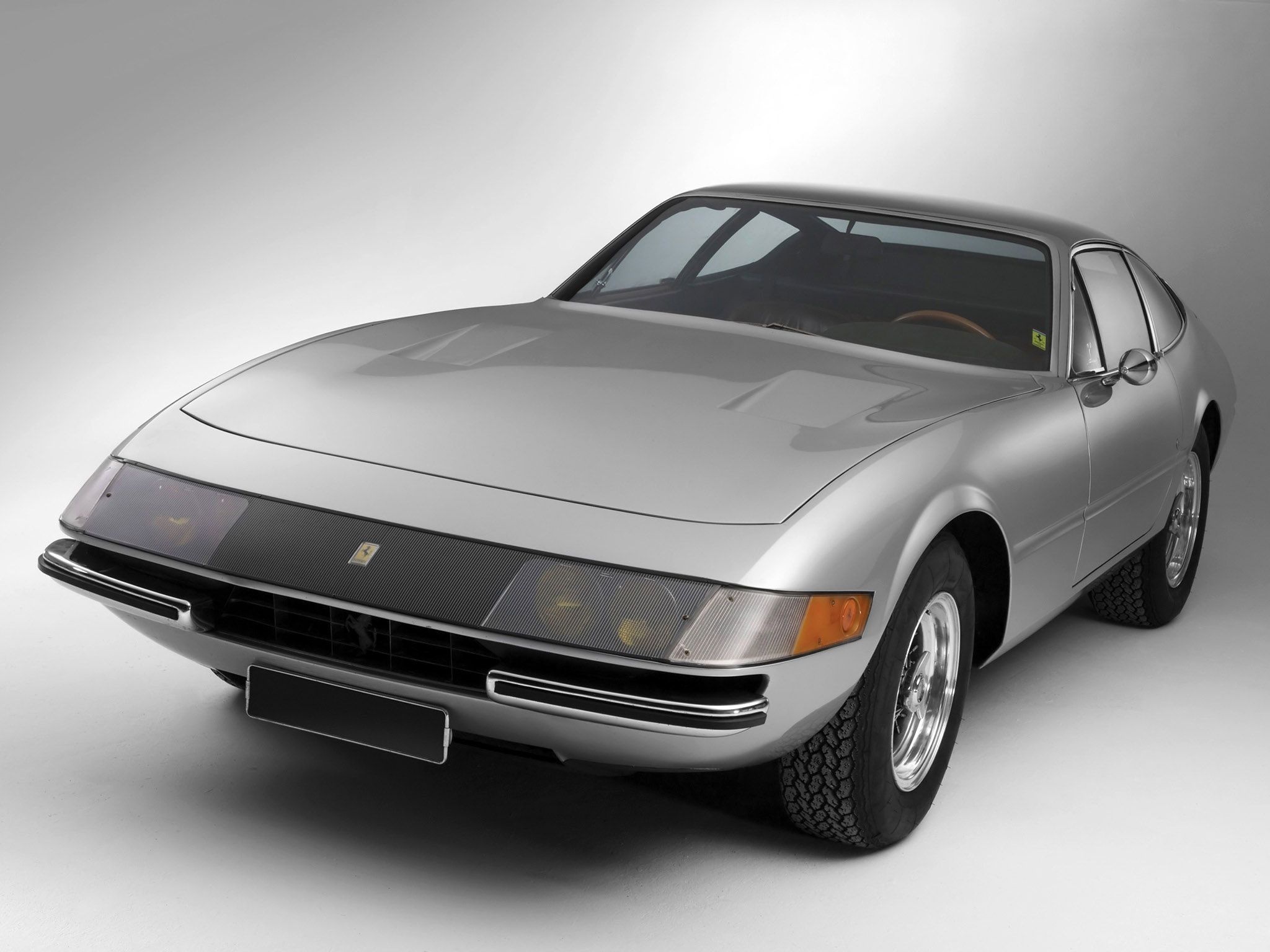 Ferrari Daytona, Same black nose, Vintage sports car, Classic Ferrari, 2050x1540 HD Desktop