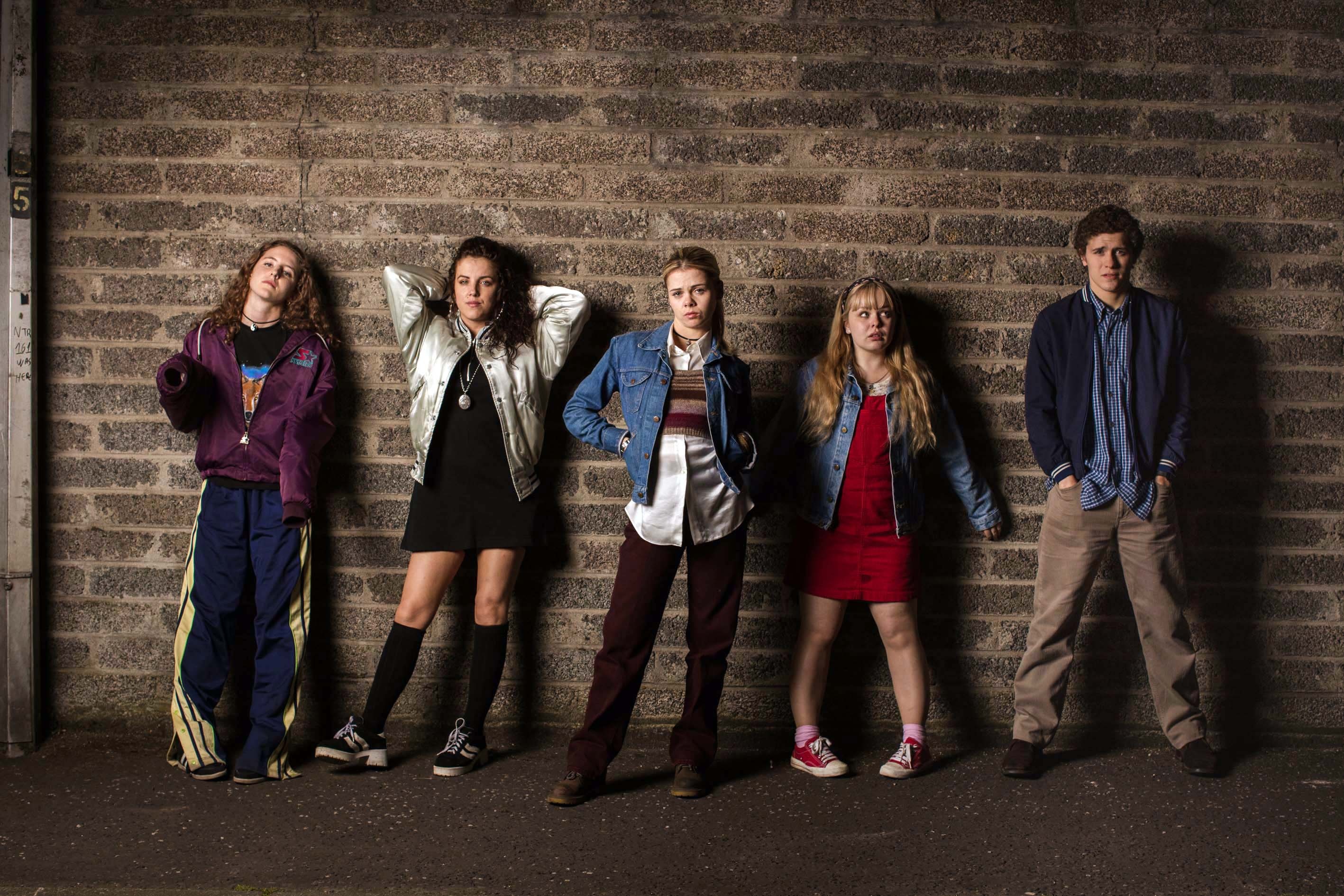 Derry Girls Season 2, Air date, Premiere details, TV renewal, 2840x1890 HD Desktop