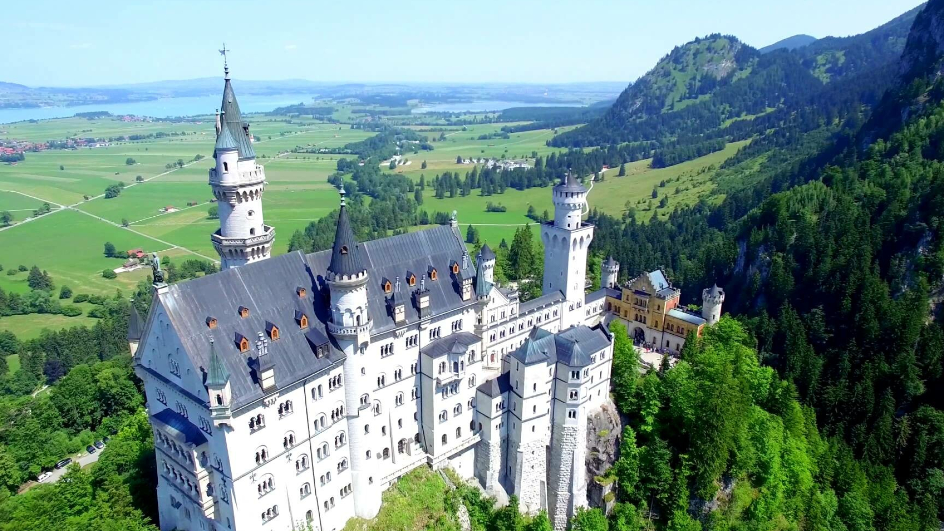 Neuschwanstein Castle: The epitome of all fairytale castles, Germany. 1920x1080 Full HD Background.