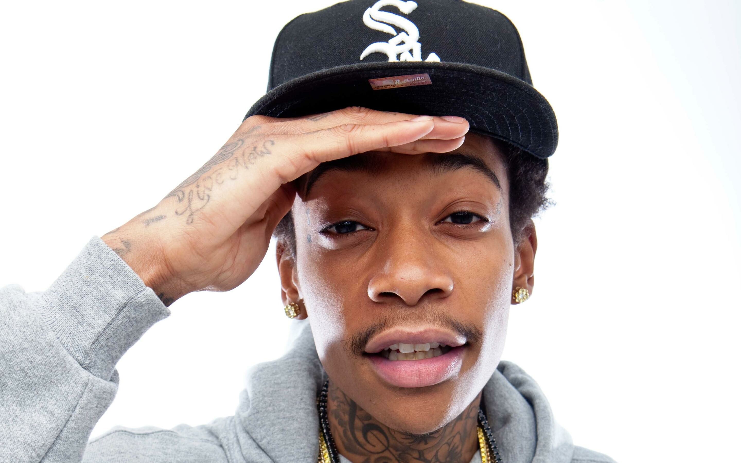 Wiz Khalifa: He released his debut album, Show and Prove, in 2006 and signed to Warner Bros. Records in 2007. 2880x1800 HD Wallpaper.