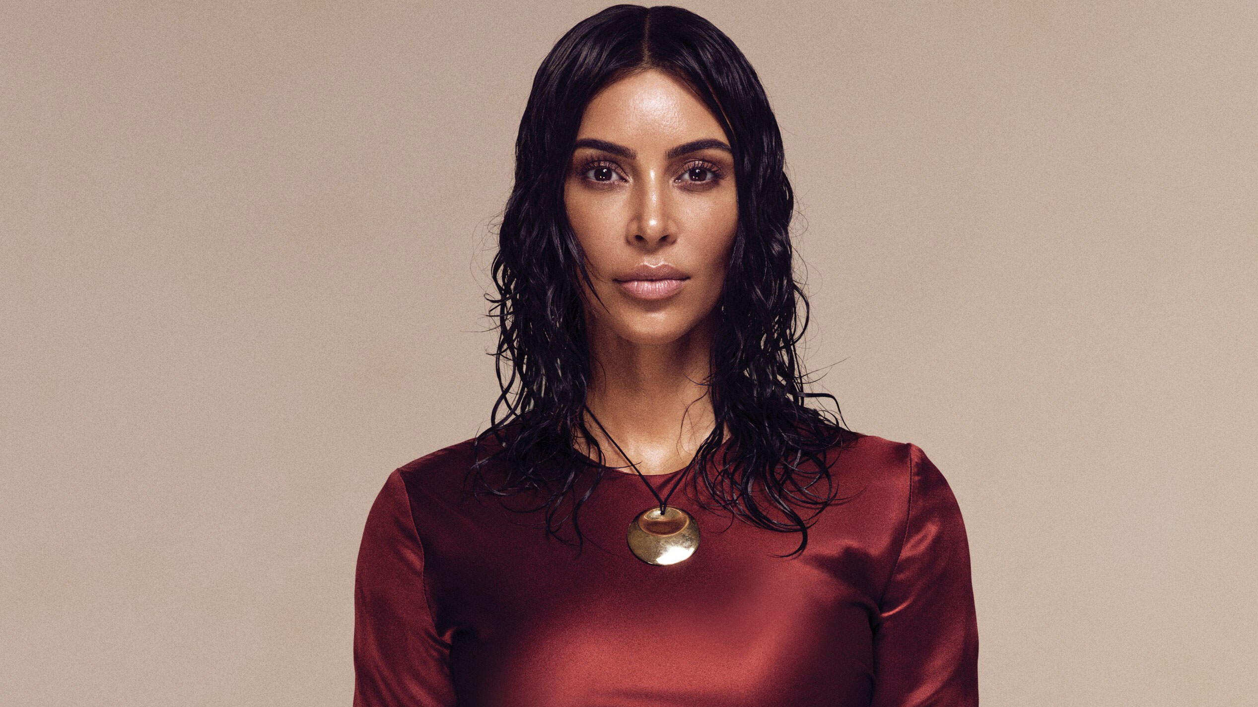 Kim Kardashian: Chronicled on the popular reality series Keeping Up with the Kardashians, 2007–21. 2540x1430 HD Background.
