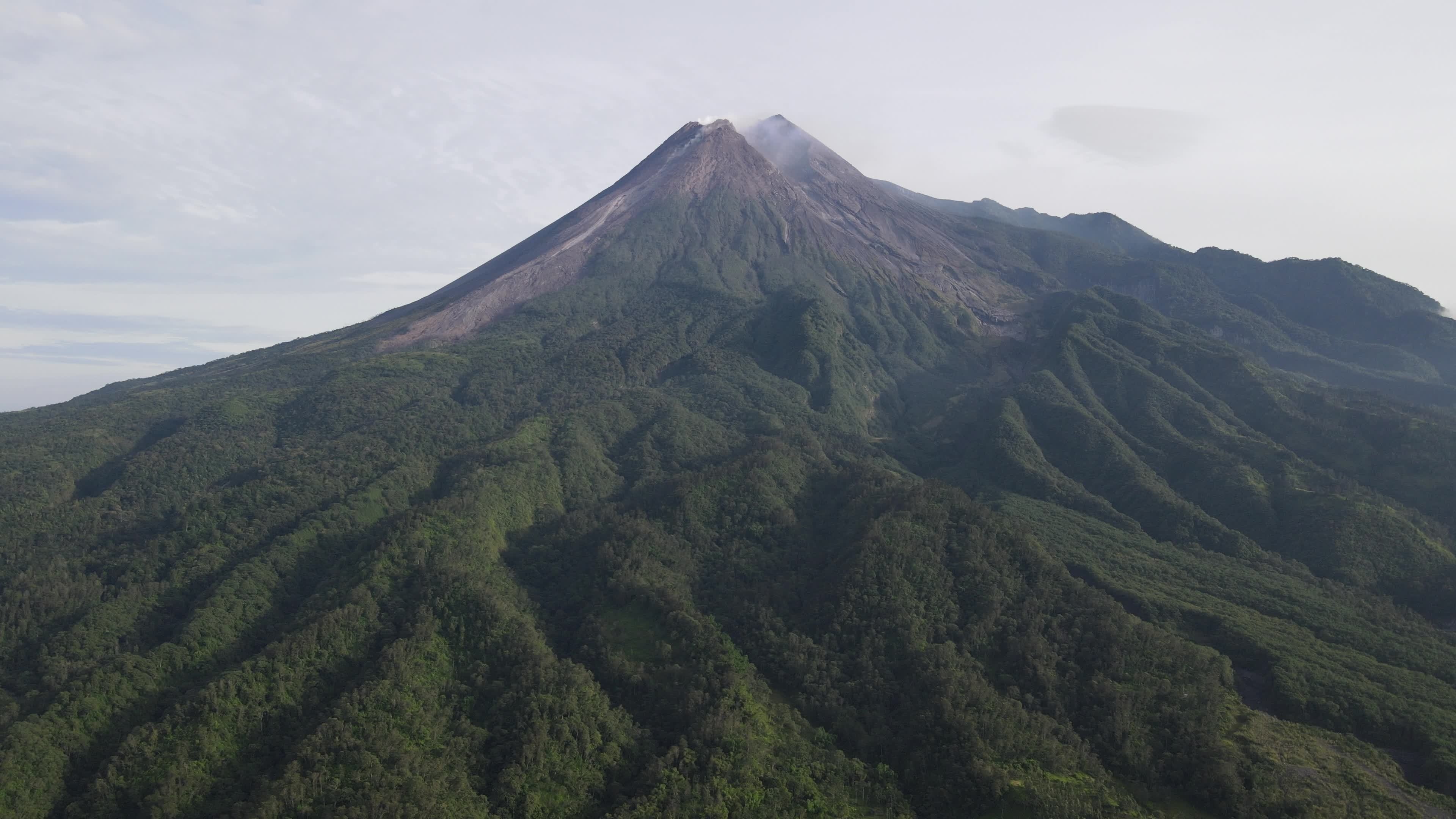 Merapi Volcano, Aerial view, Active mountain, Clear sky, 3840x2160 4K Desktop