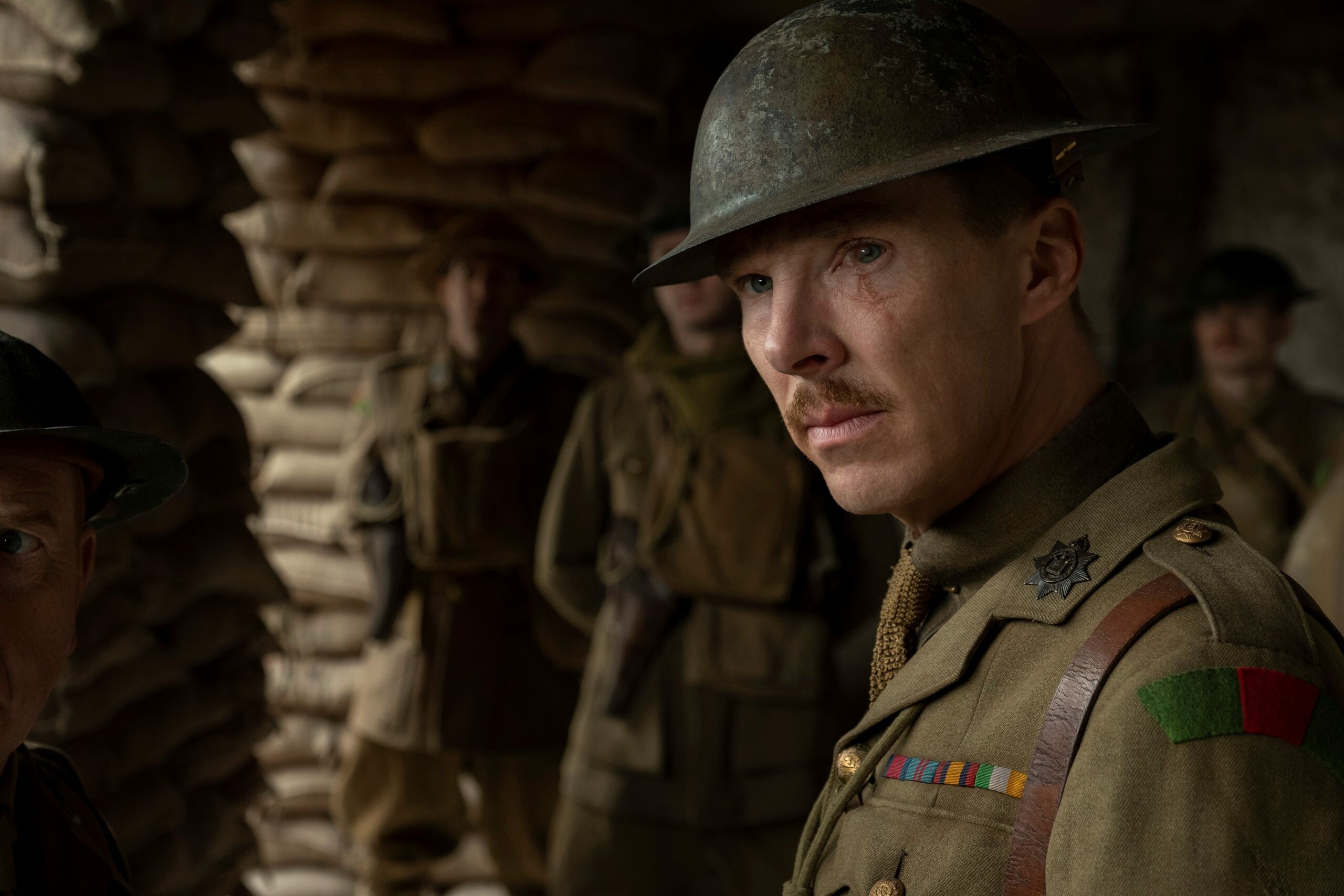 1917 (Movie): Benedict Cumberbatch as Lieutenant-Colonel Mackenzie, Sam Mendes. 2560x1710 HD Wallpaper.
