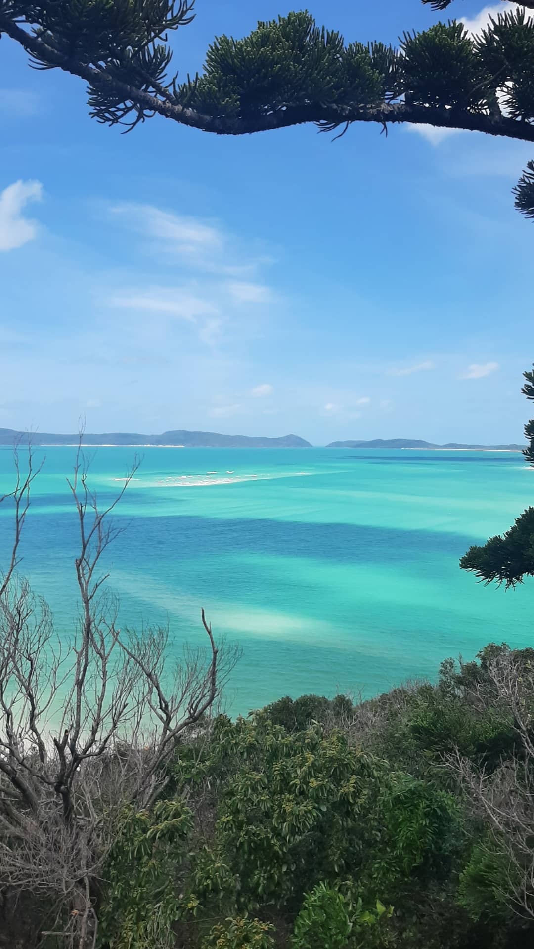 Whitsunday Islands, Whitehaven beach, Queensland beauty, Australia, 1080x1920 Full HD Phone