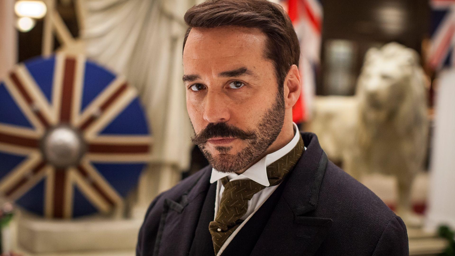 Jeremy Piven: Harry Gordon Selfridge, TV series co-produced by ITV Studios and Masterpiece, An American actor and producer. 1920x1080 Full HD Wallpaper.