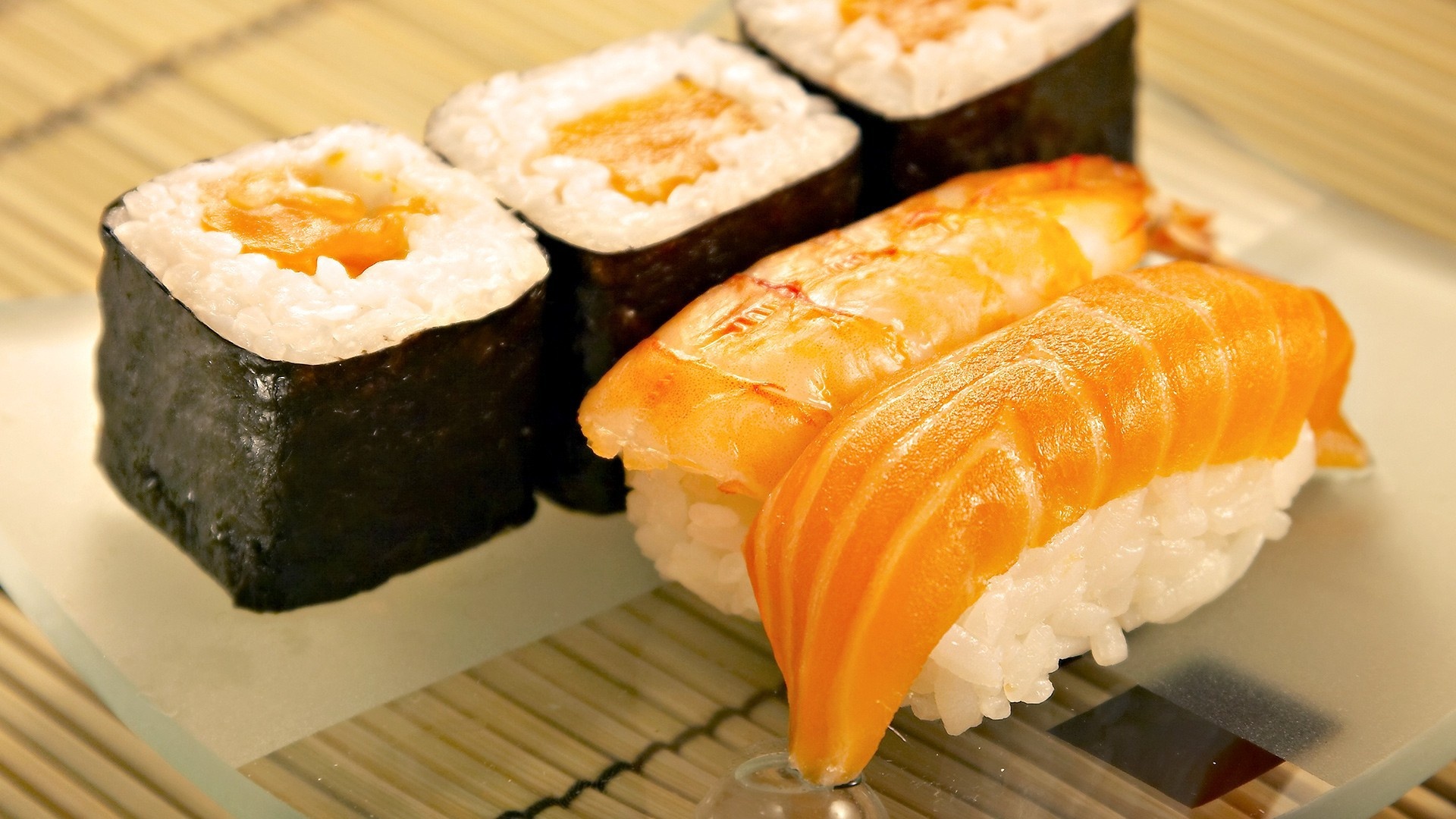 Sushi: Nigirizushi, Maki, One of representative Japanese food. 1920x1080 Full HD Background.