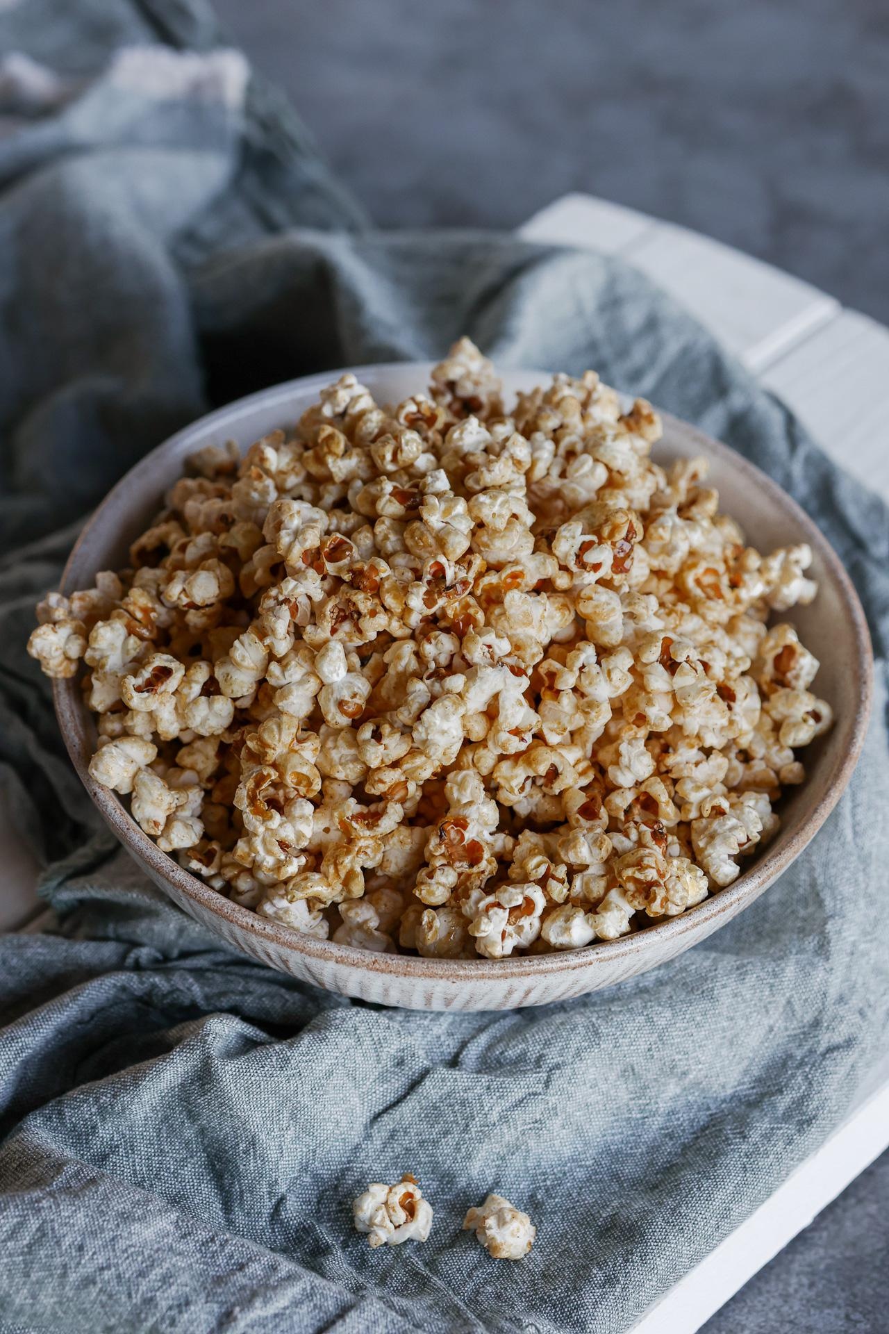 Vegan caramel popcorn, Sweet and savory, Plant-based treat, Decadent snack, 1280x1920 HD Phone