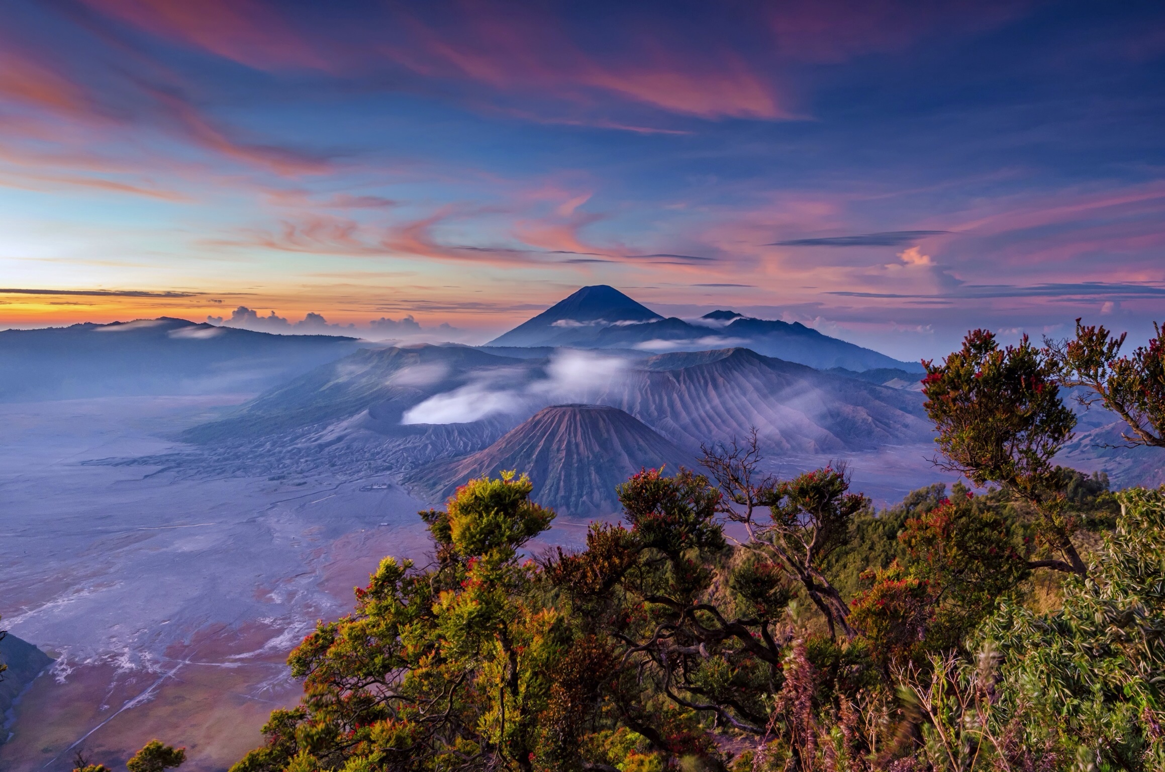 Mount Bromo, Scenic beauty, Majestic volcano, Land of wonders, 2320x1540 HD Desktop