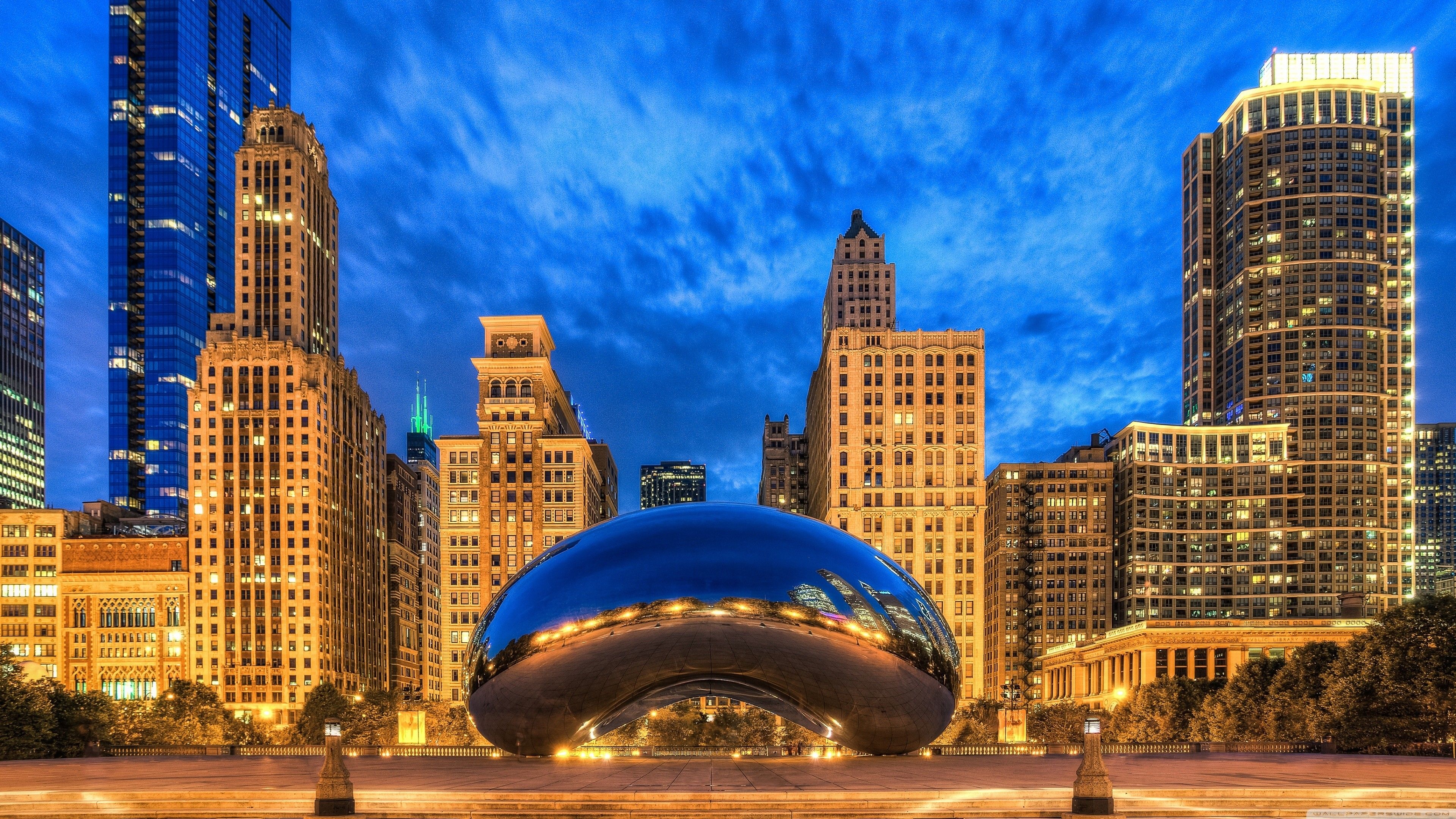 Chicago: Cloud Gate, Millennium Park, Urban landscape. 3840x2160 4K Background.