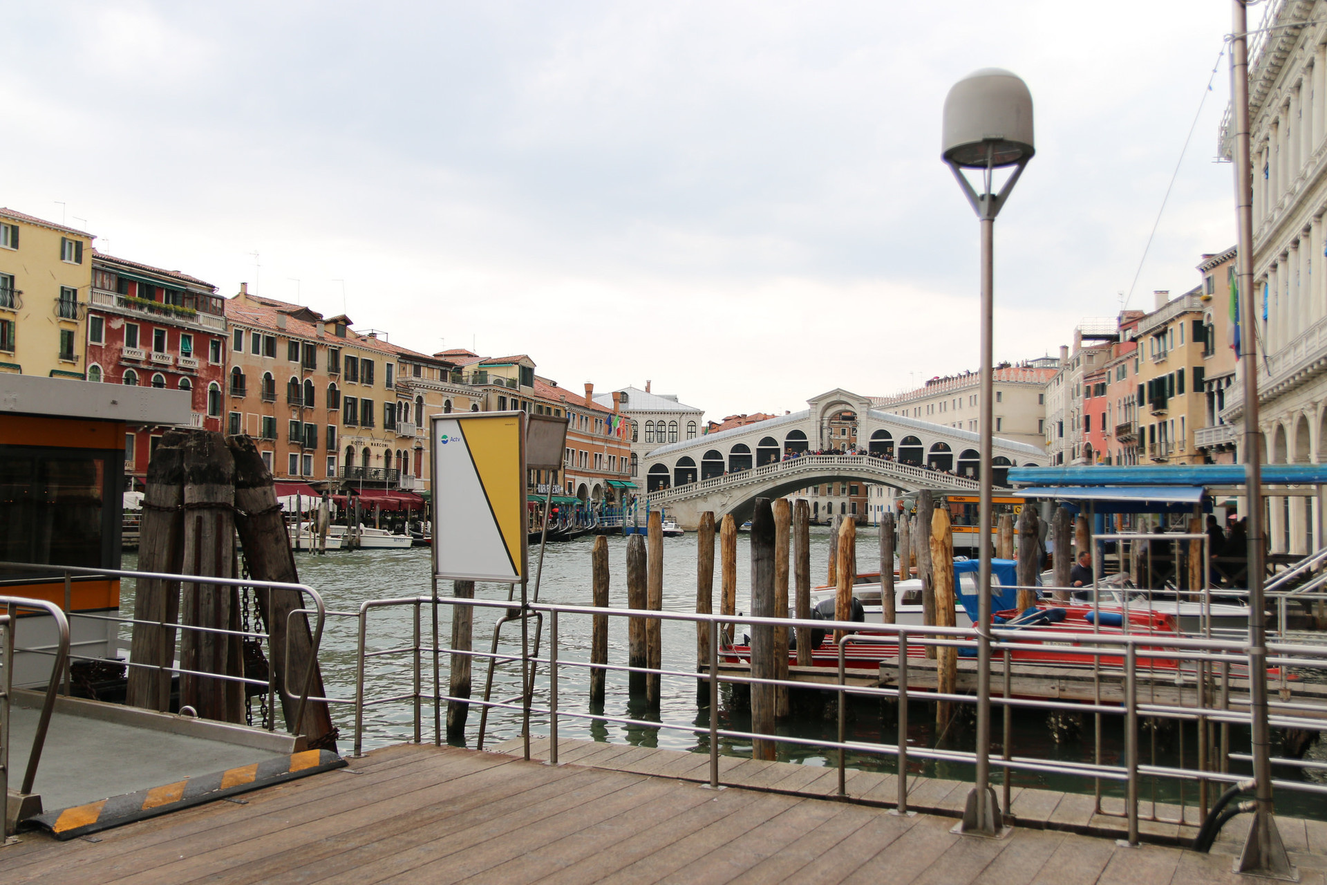 Faszinierende Rialto-Brücke in Venedig, 1920x1280 HD Desktop