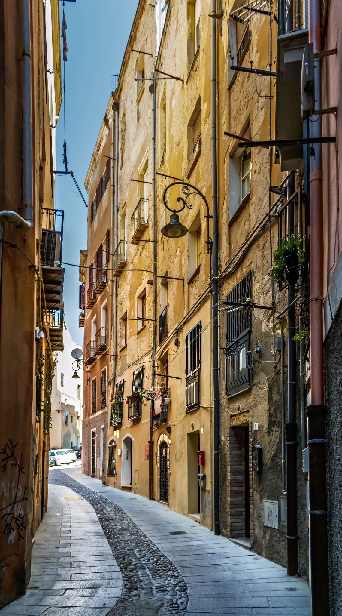 Bosa, Cagliari's old town, Sardinian history, Captivating streets, 1140x2050 HD Handy