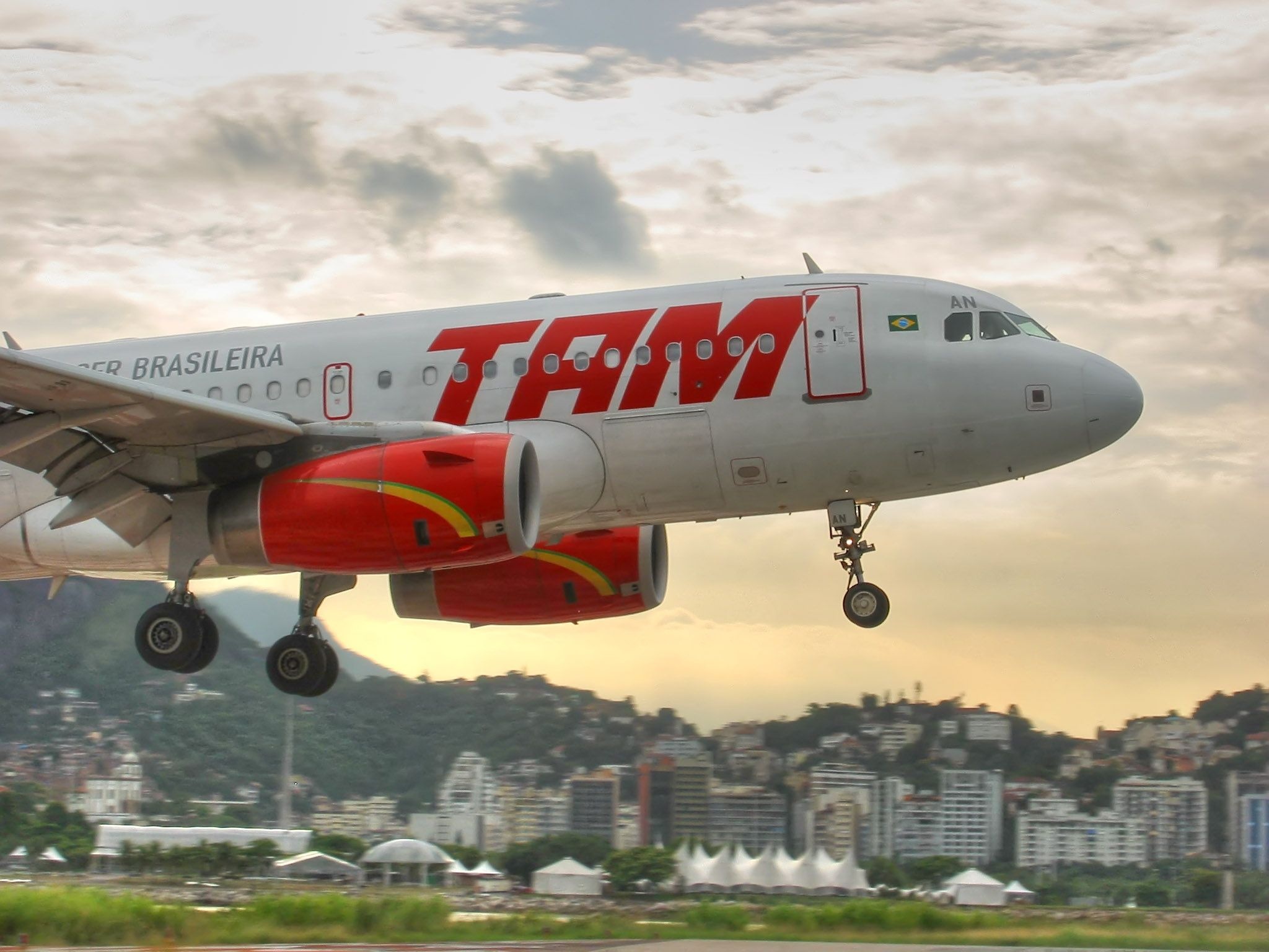 TAM Linhas Aereas, Unique airline ideas, TAM airlines, Travel destinations, 2050x1540 HD Desktop