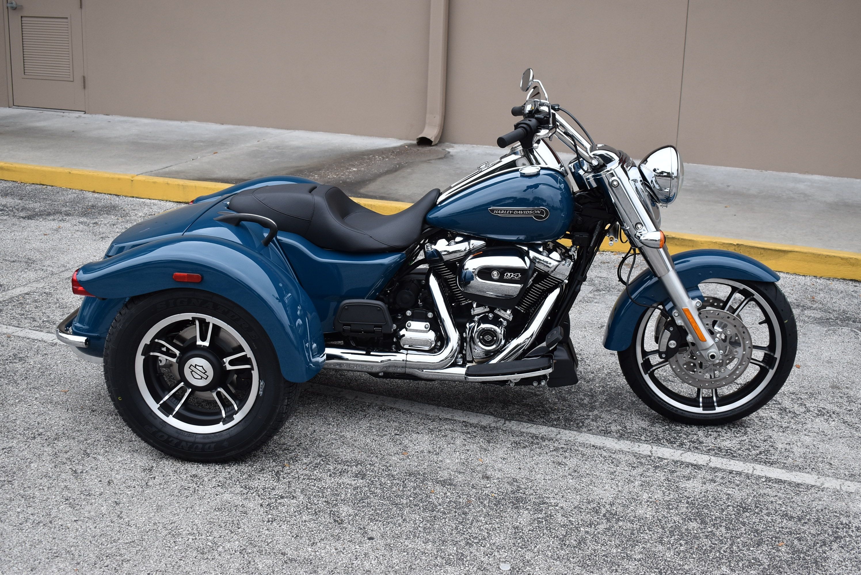 Harley-Davidson Freewheeler, Trike motorcycle, Used sale, Discounted price, 3000x2000 HD Desktop
